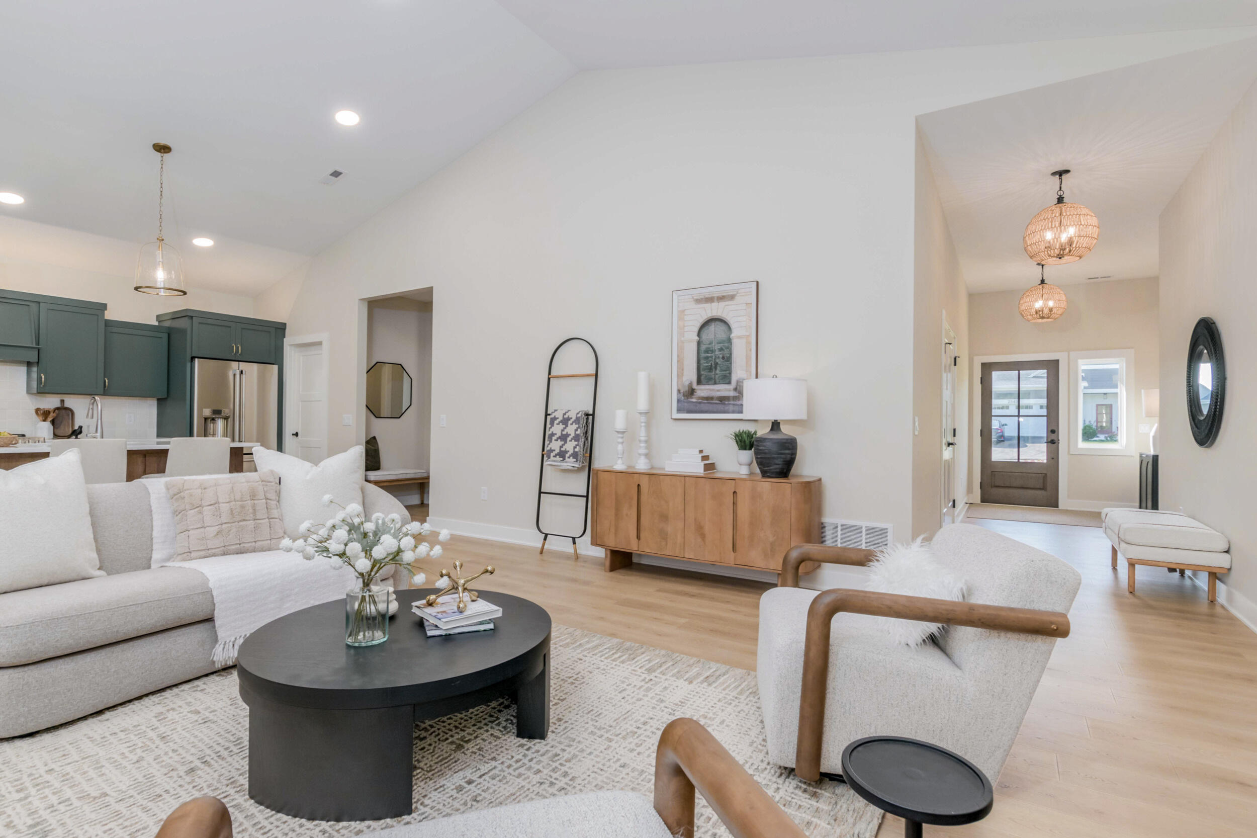 4708 Knapp Bluff Drive Ne Property Photo 8