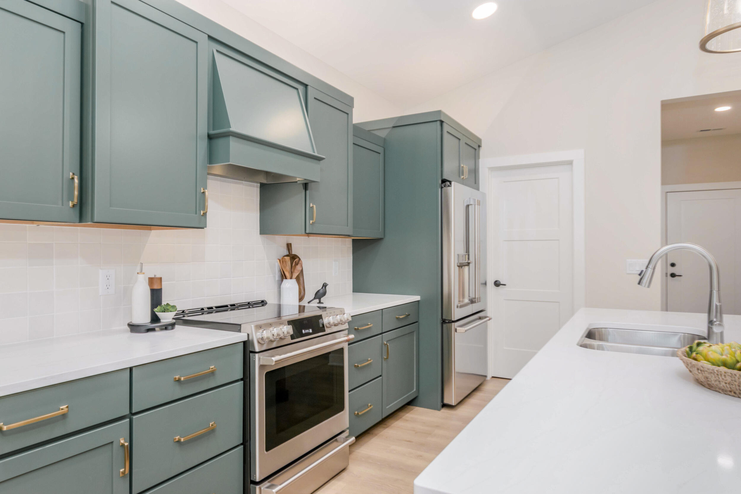 4708 Knapp Bluff Drive Ne Property Photo 14