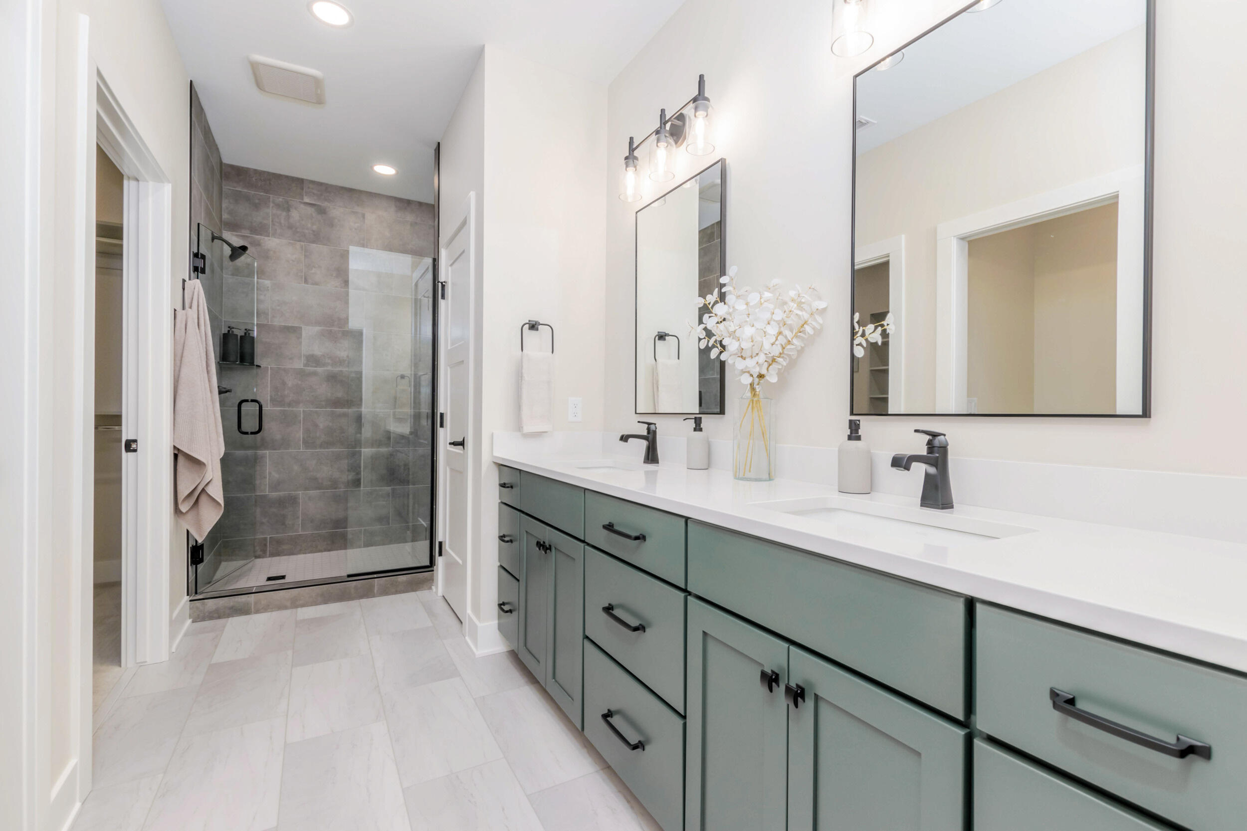 4708 Knapp Bluff Drive Ne Property Photo 27