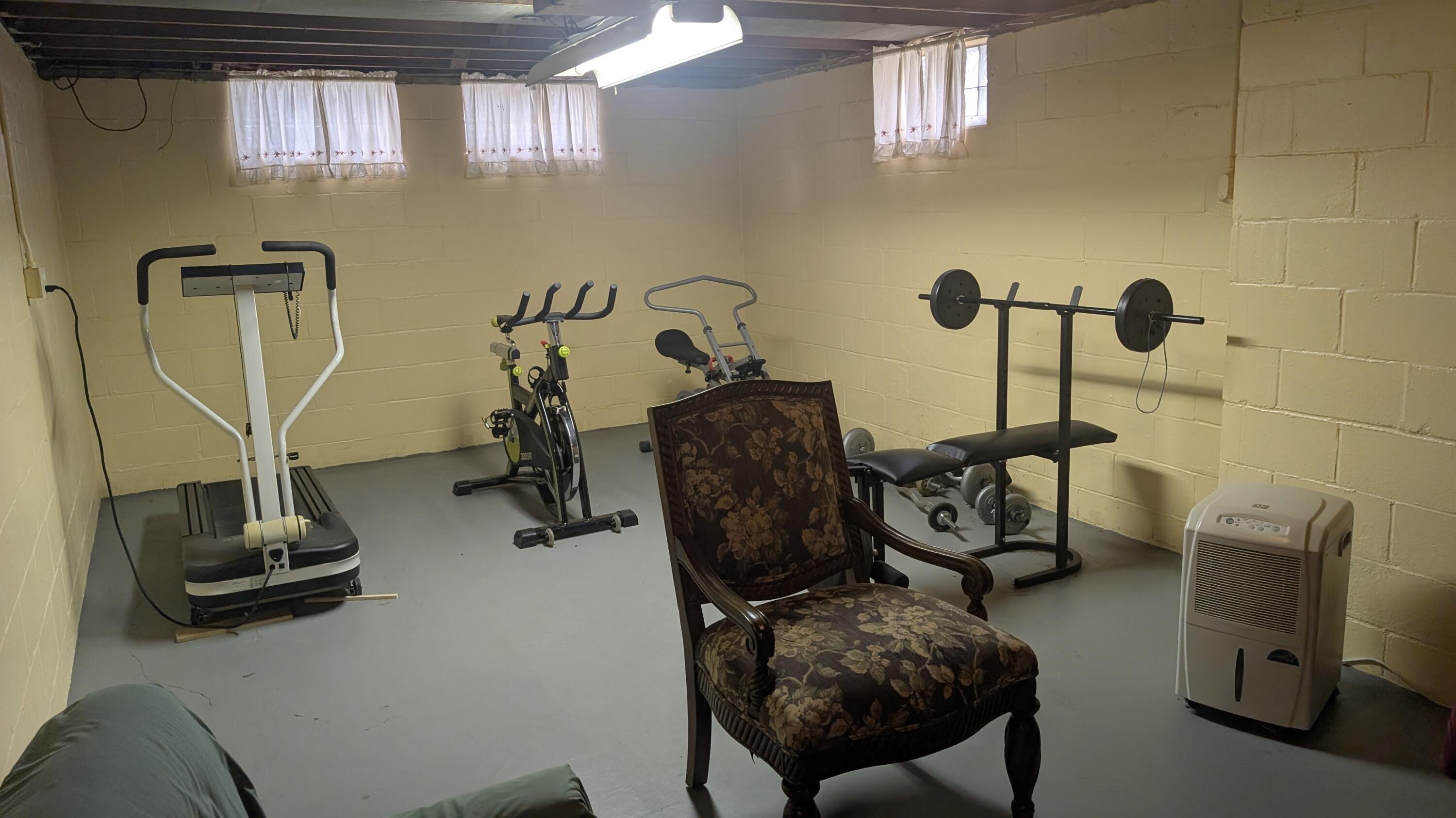 694 Orchard Avenue Property Photo 31