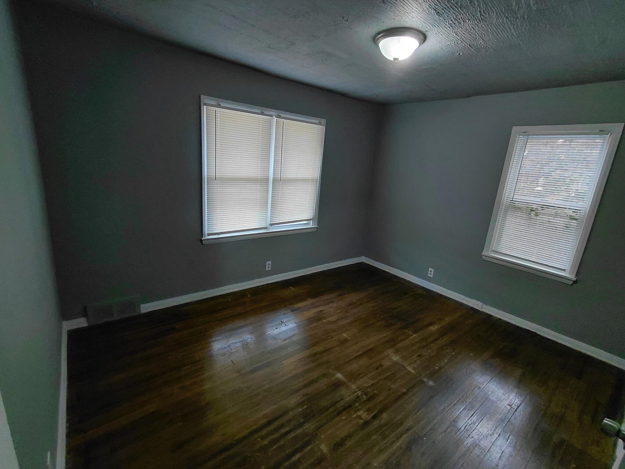 6175 Guilford Property Photo 5