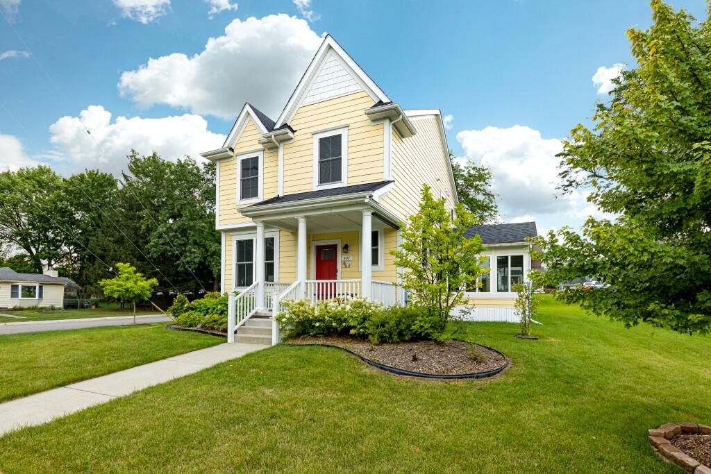 407 W Bennett Street Property Photo 1