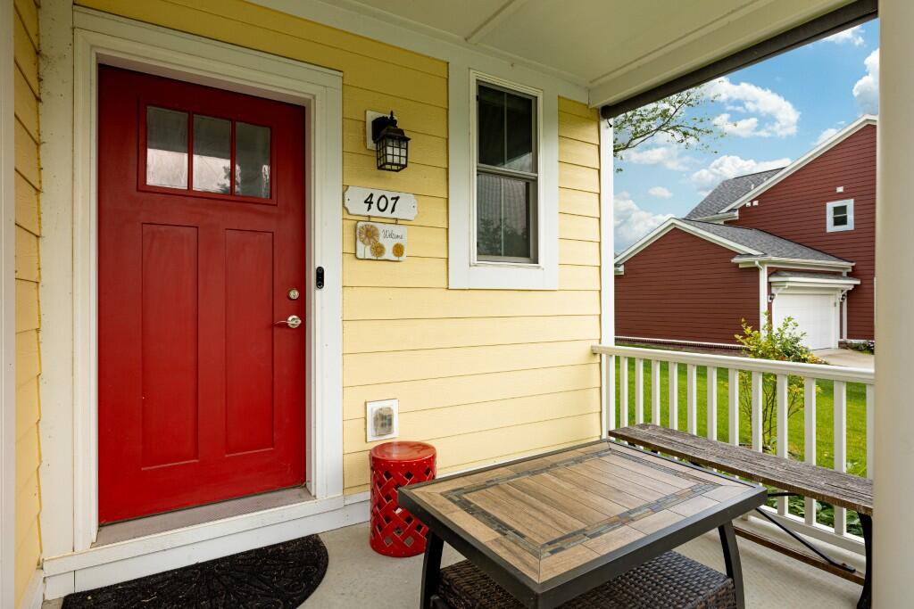 407 W Bennett Street Property Photo 3