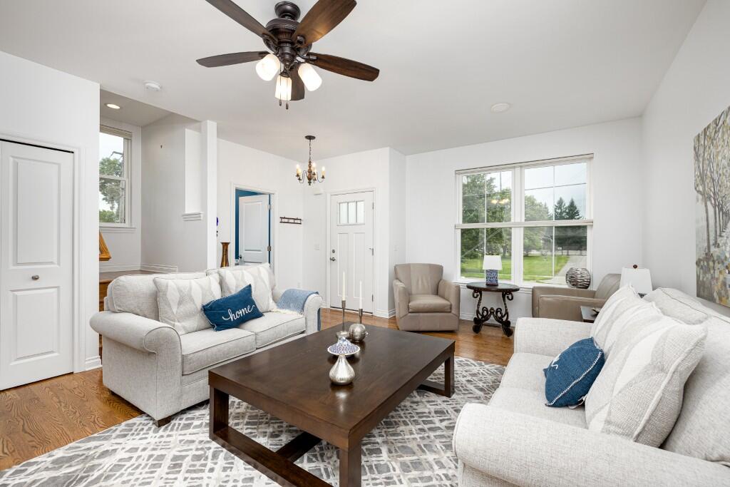 407 W Bennett Street Property Photo 10