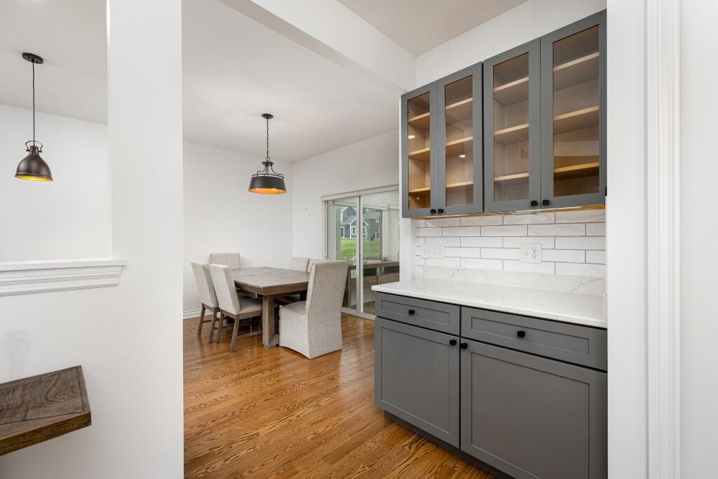 407 W Bennett Street Property Photo 11