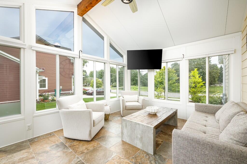 407 W Bennett Street Property Photo 12