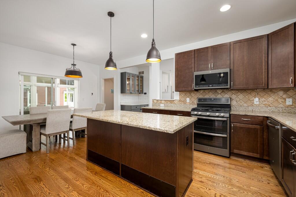 407 W Bennett Street Property Photo 19