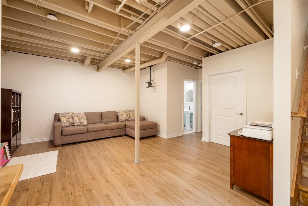 407 W Bennett Street Property Photo 36