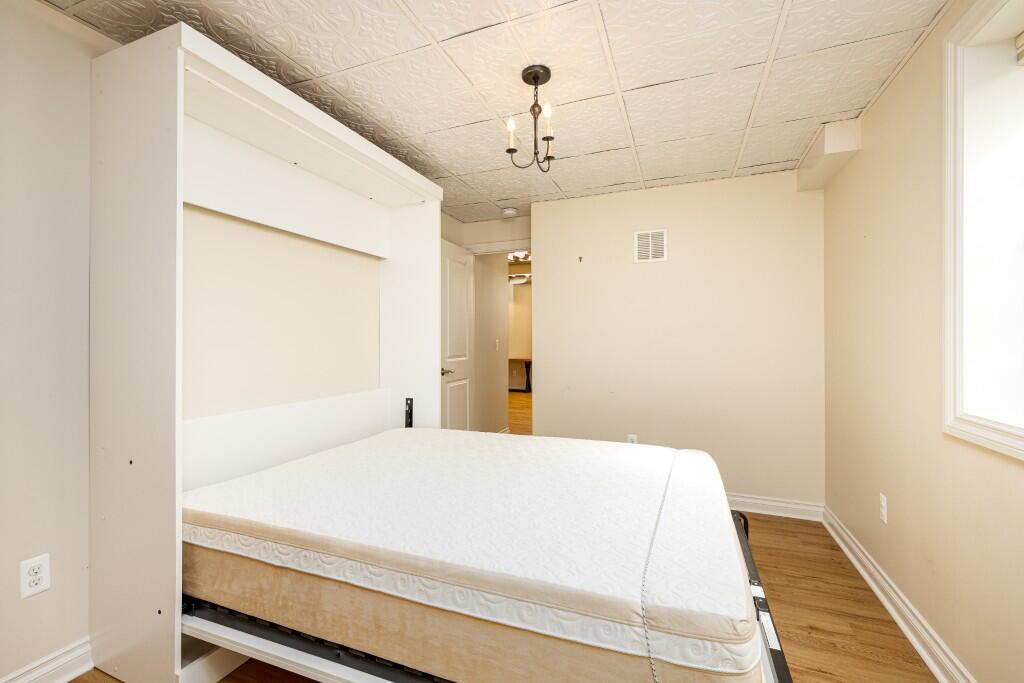 407 W Bennett Street Property Photo 38