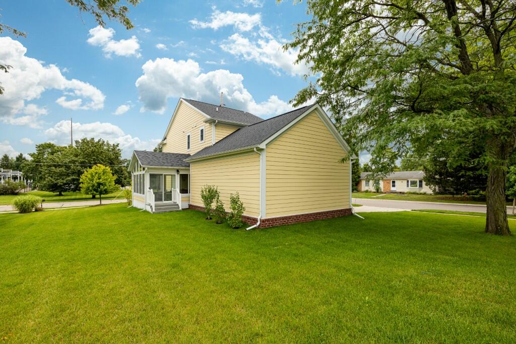 407 W Bennett Street Property Photo 49