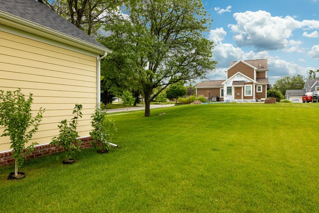 407 W Bennett Street Property Photo 50