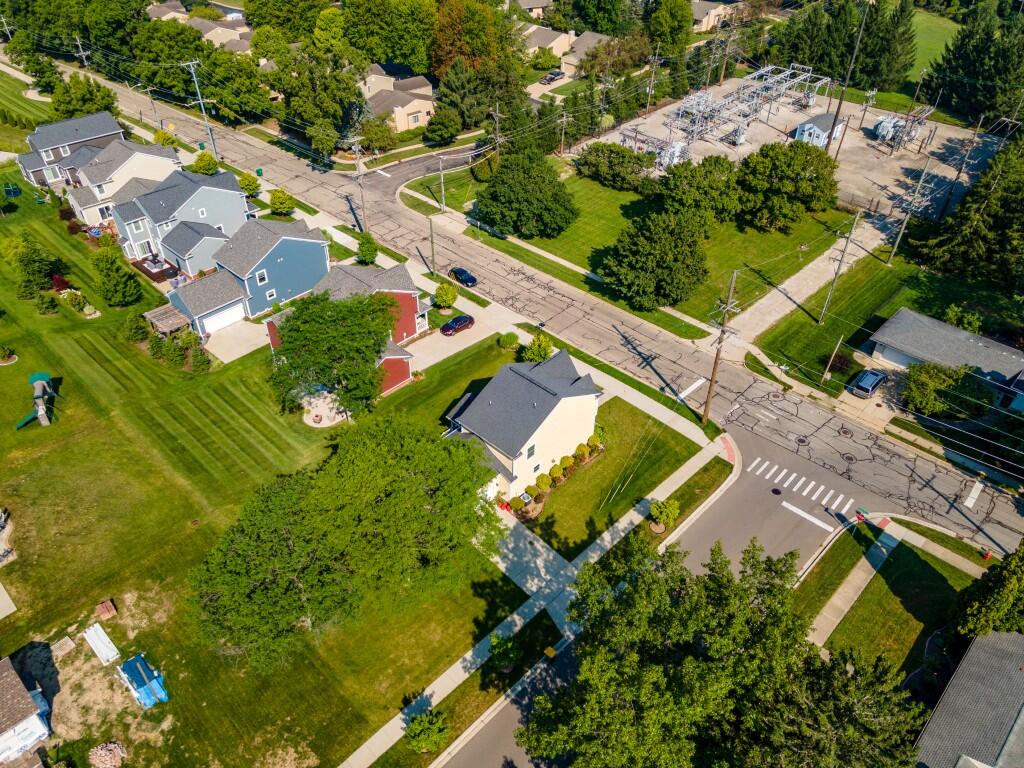 407 W Bennett Street Property Photo 58