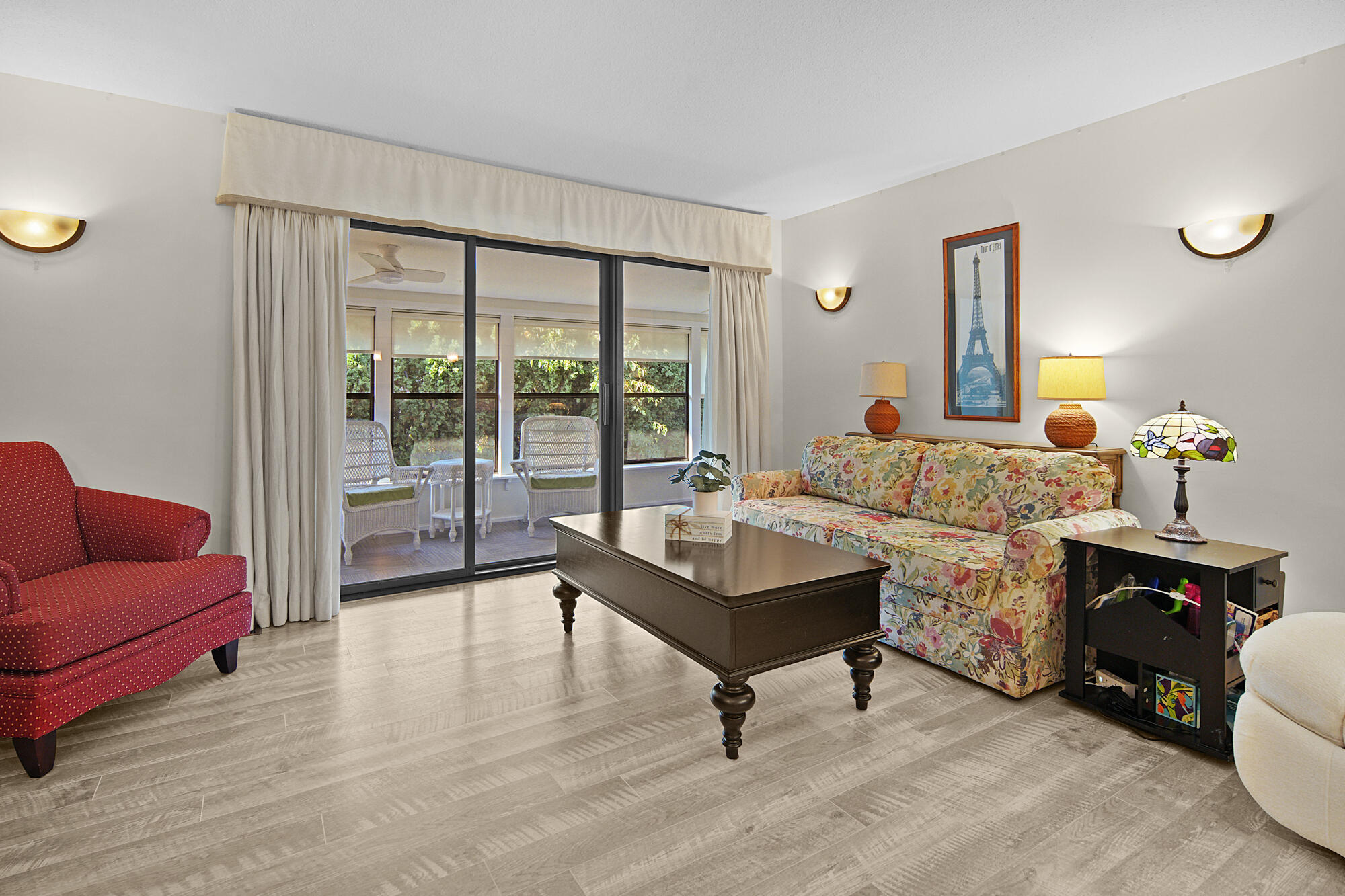 7405 Pine Grove Drive Property Photo 12