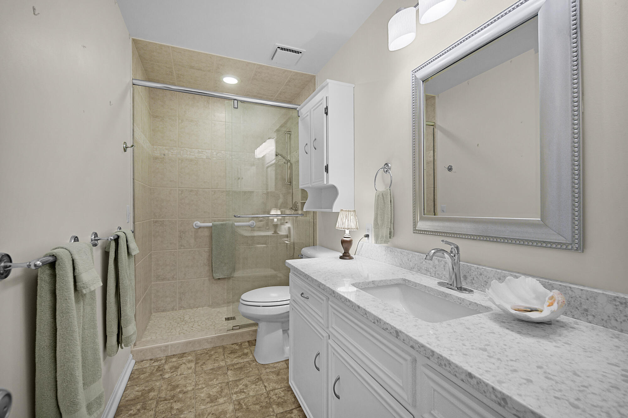 7405 Pine Grove Drive Property Photo 16