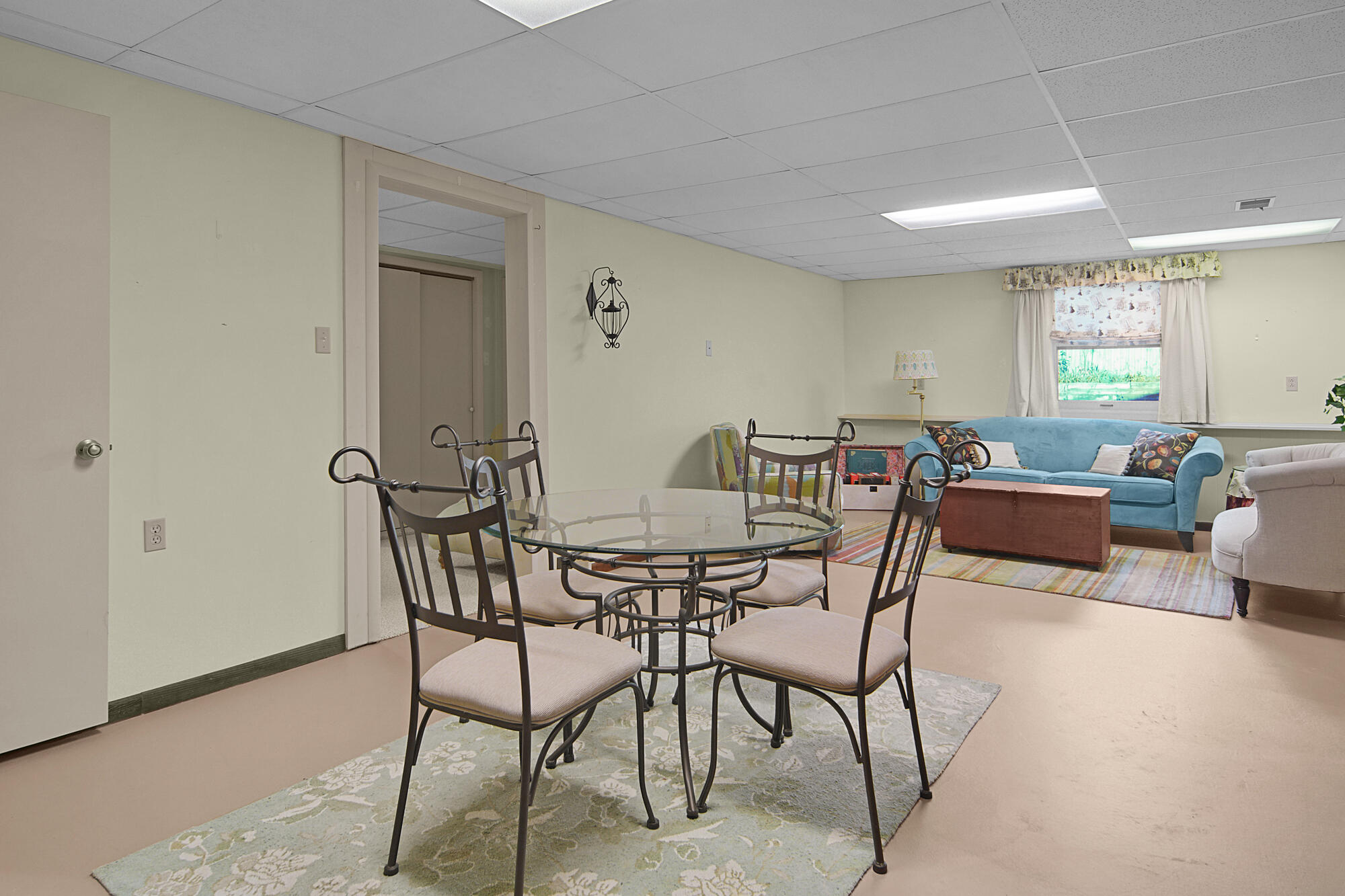 7405 Pine Grove Drive Property Photo 17