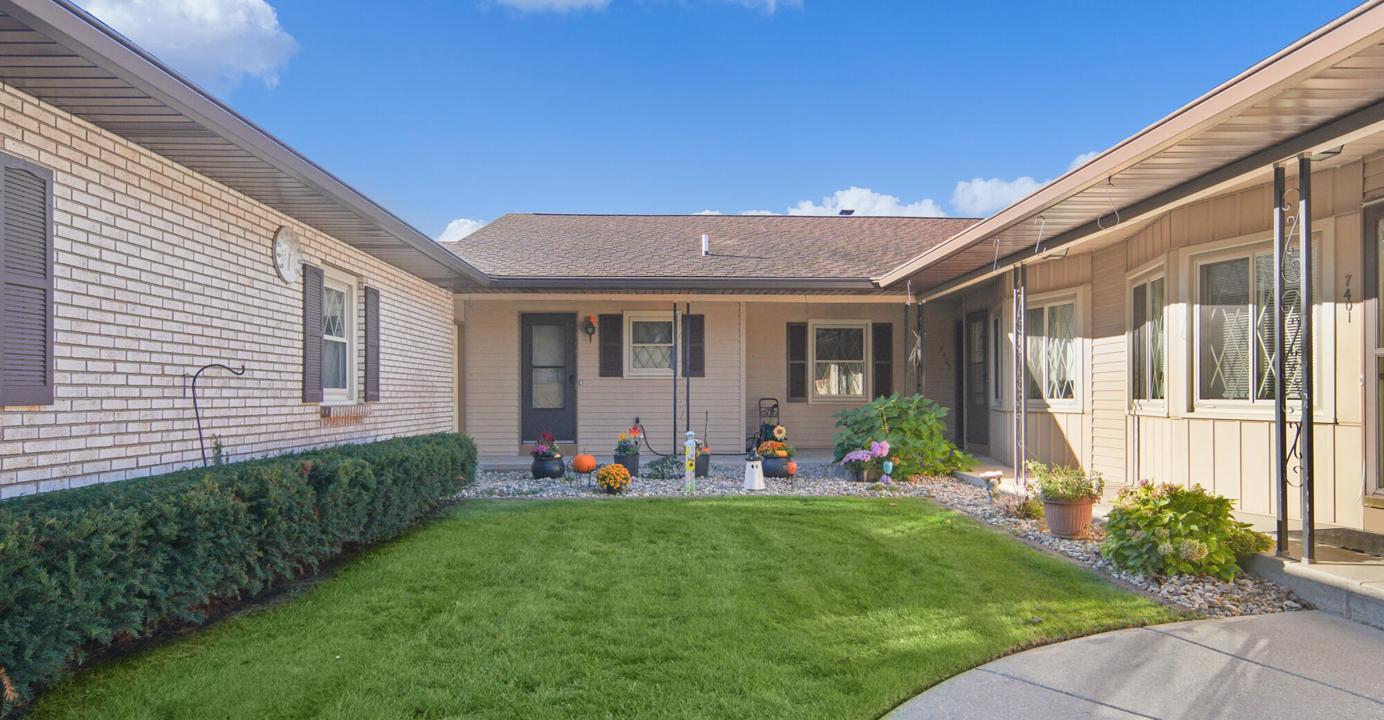 7405 Pine Grove Drive Property Photo 28