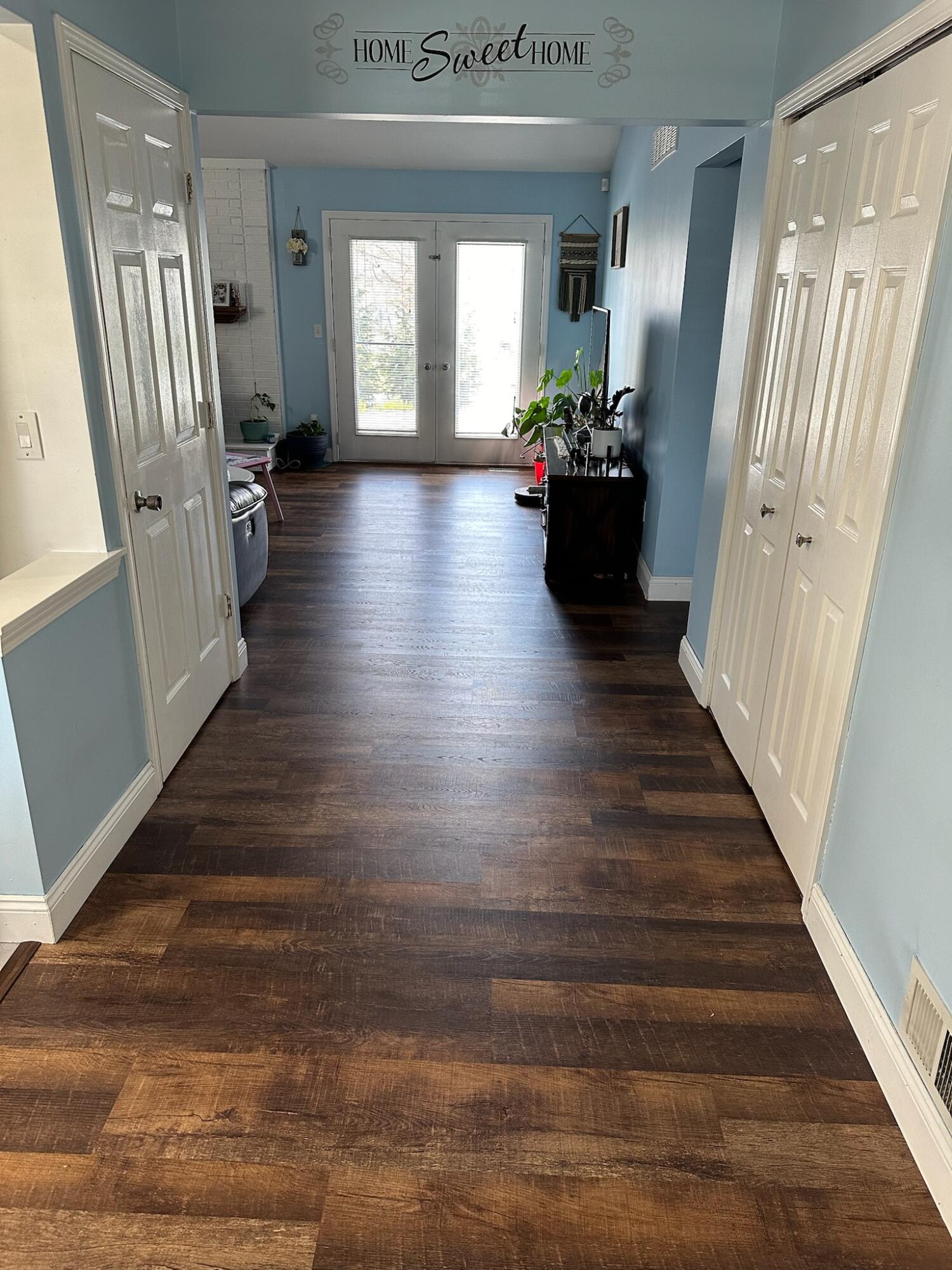 5017 Saffron Drive Property Photo 6