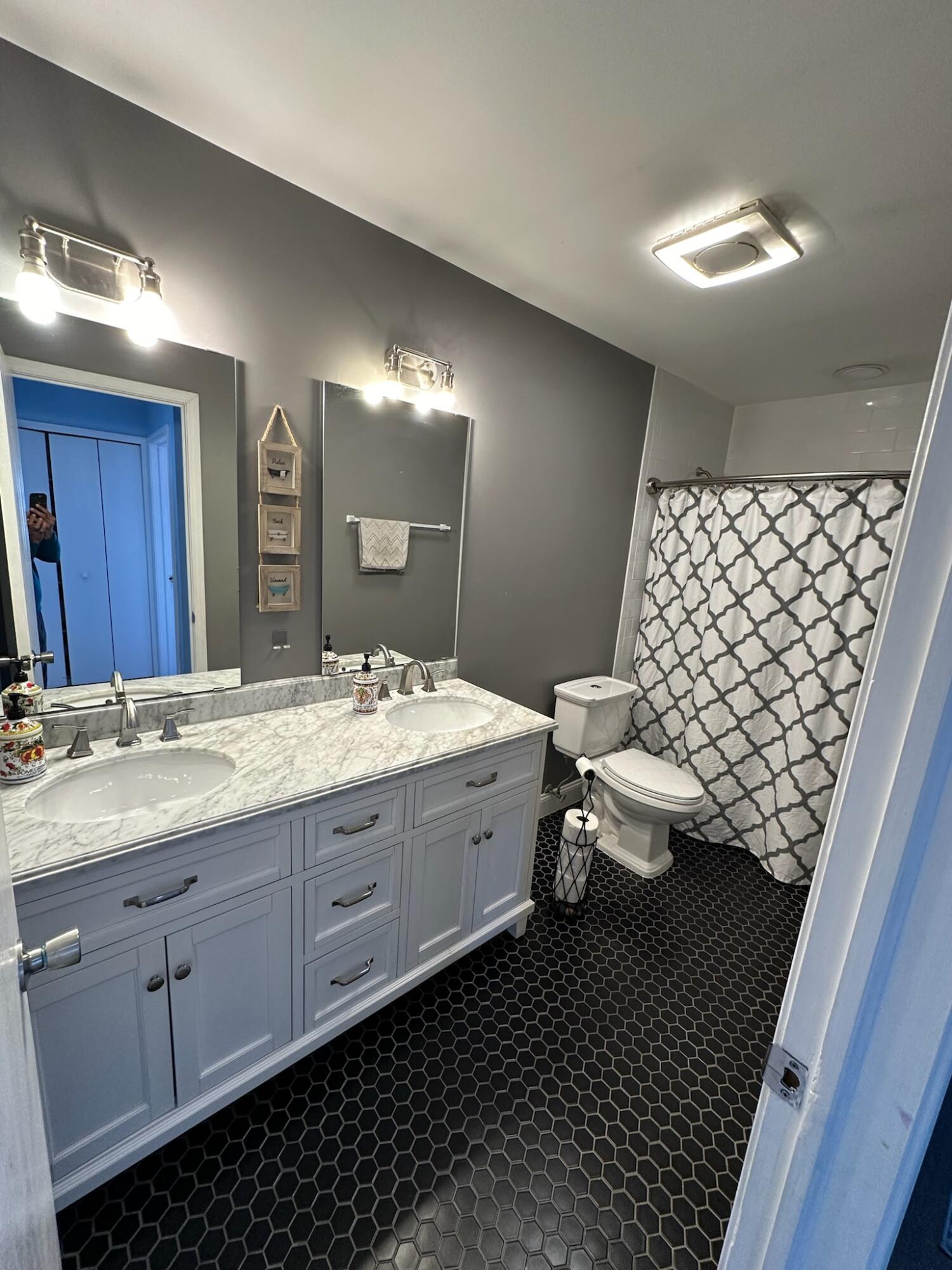 5017 Saffron Drive Property Photo 25