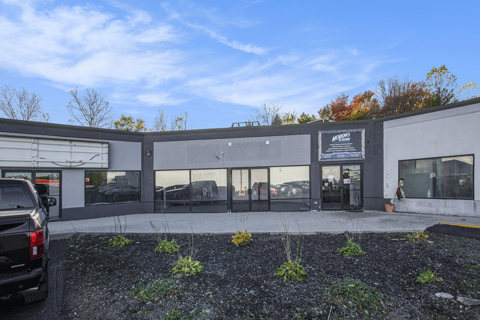 1210 Phoenix Street, 3 Property Photo 4