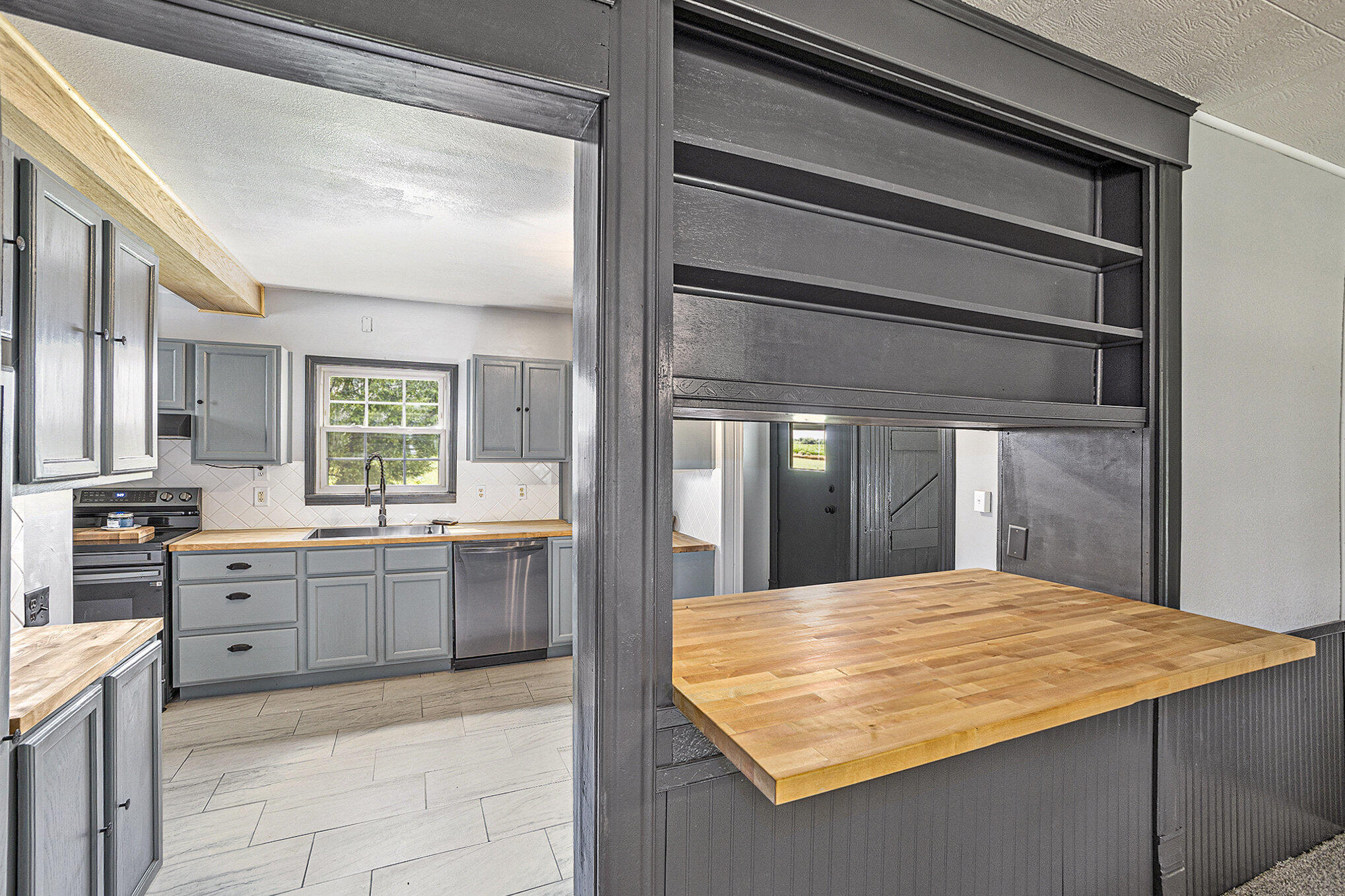 238 Maple Road Property Photo 10