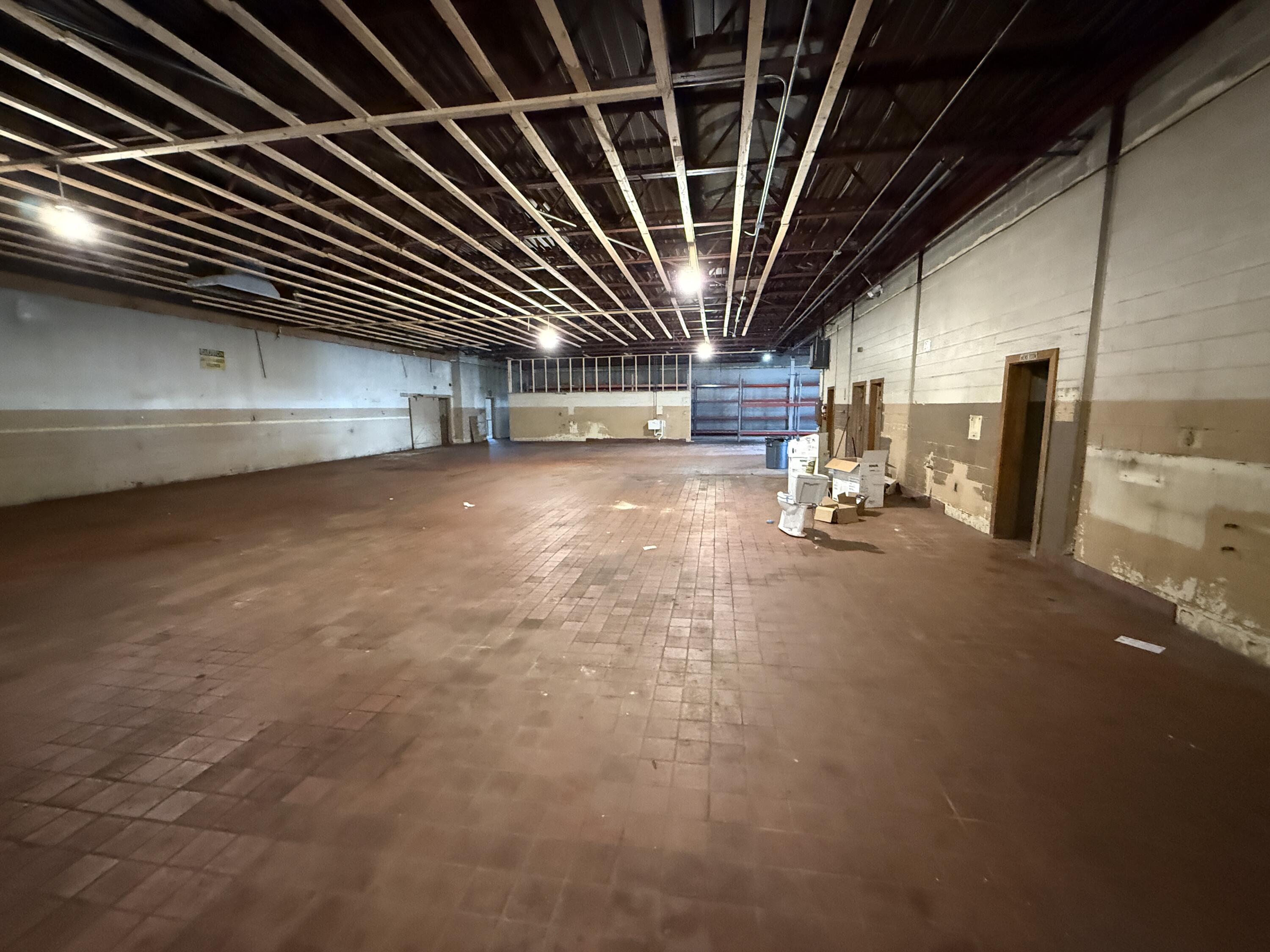 103 Grove Street Property Photo 5