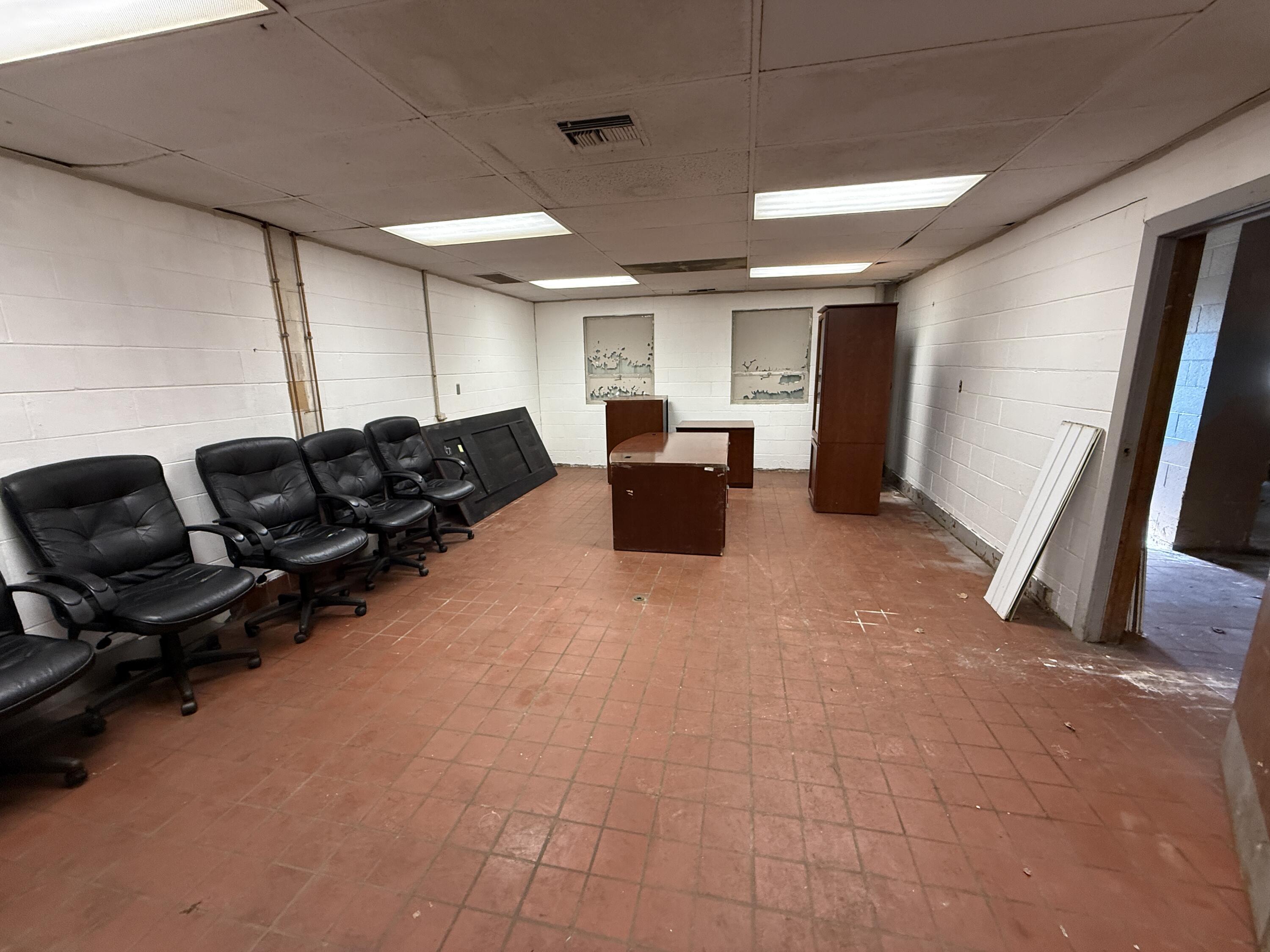 103 Grove Street Property Photo 11