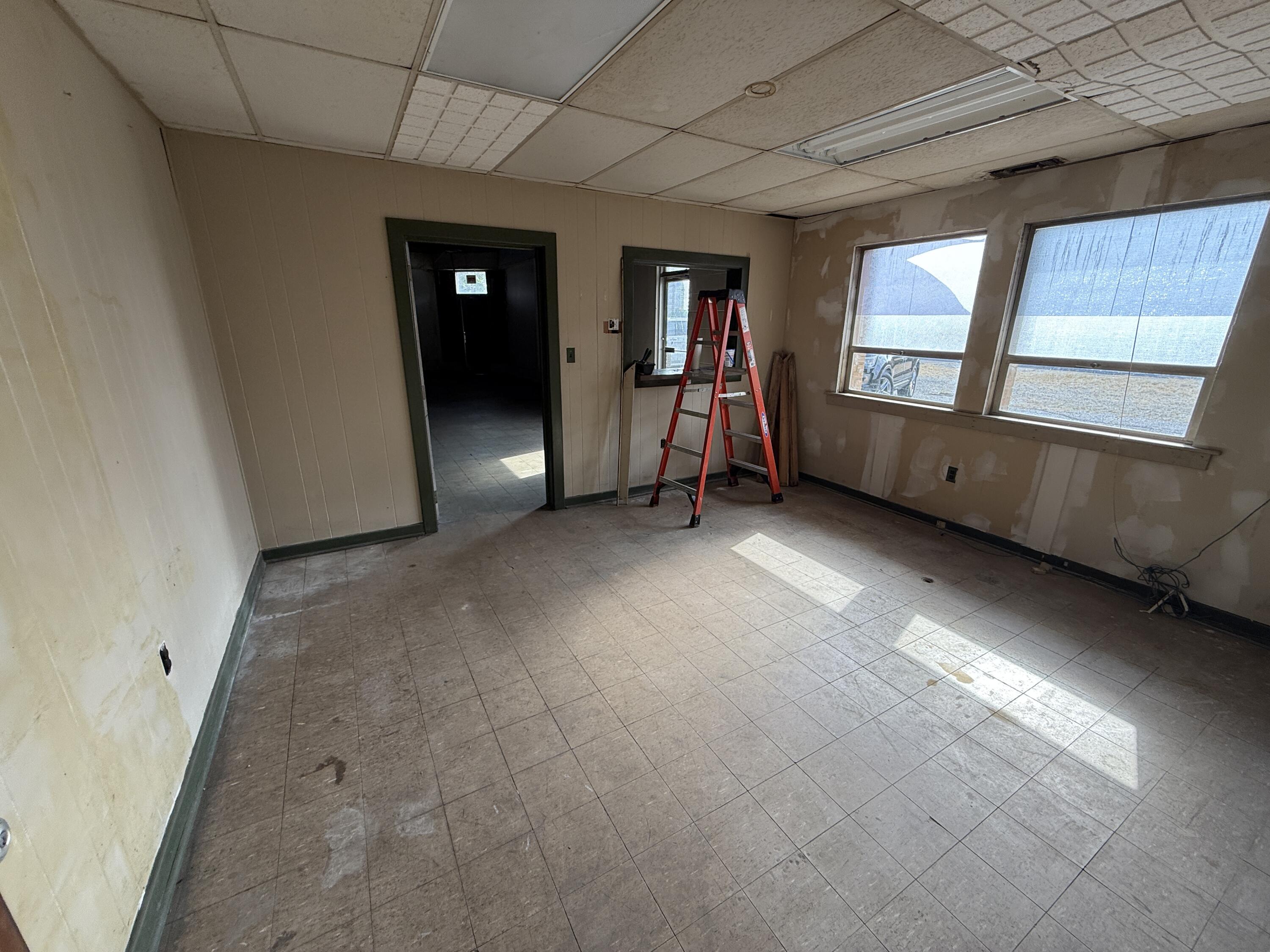 103 Grove Street Property Photo 12