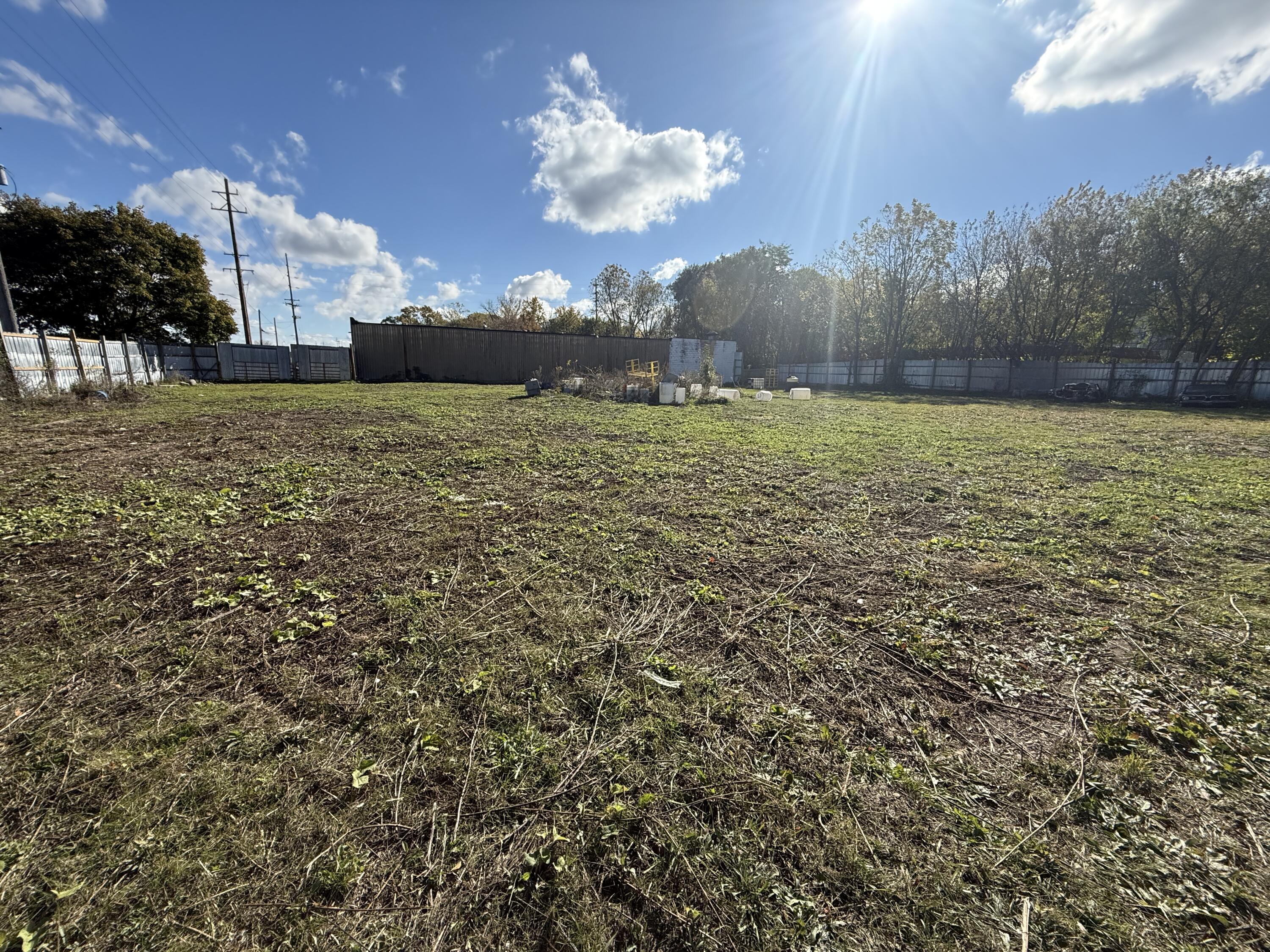 103 Grove Street Property Photo 22