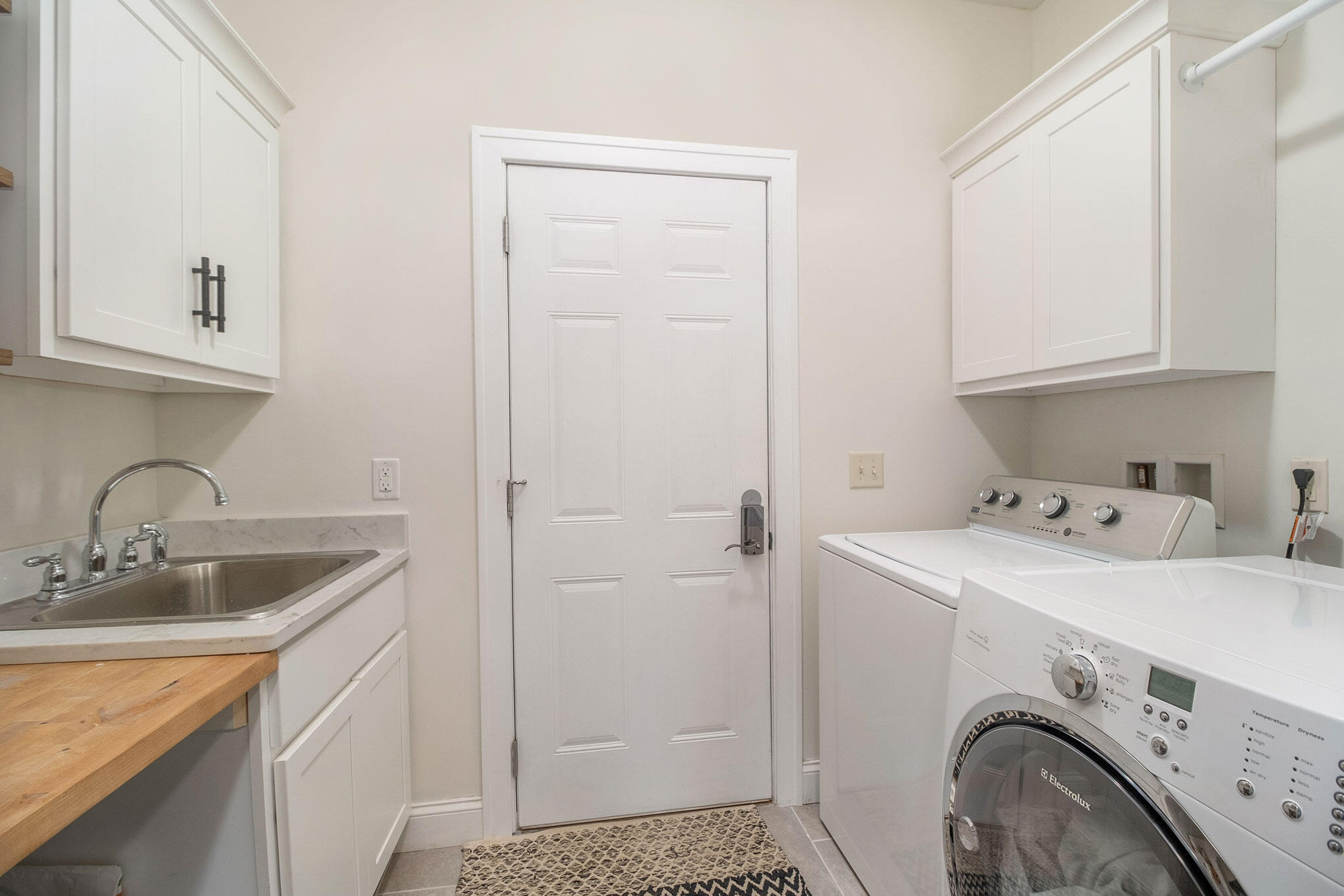 7811 N 39th Street Property Photo 5