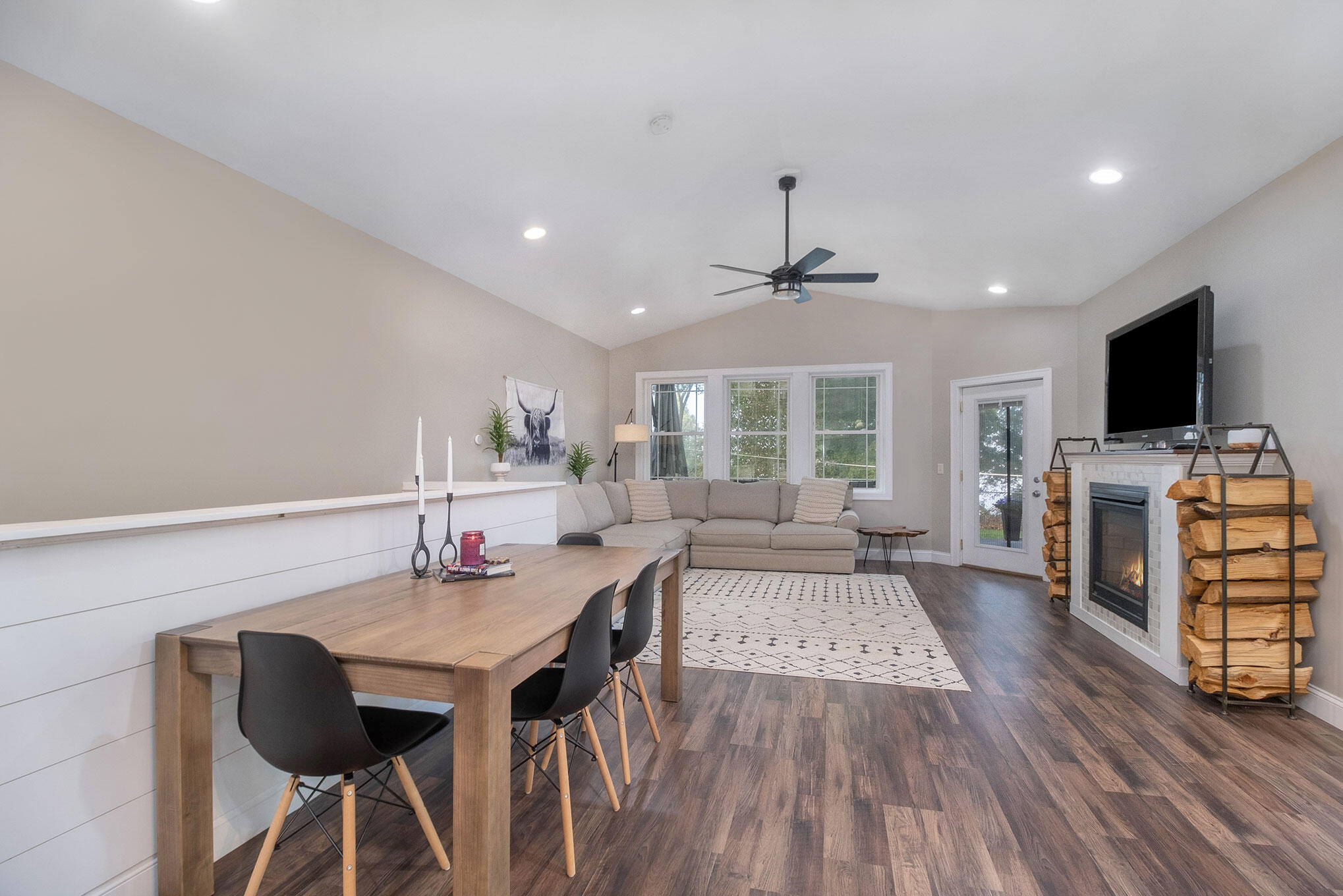 7811 N 39th Street Property Photo 9