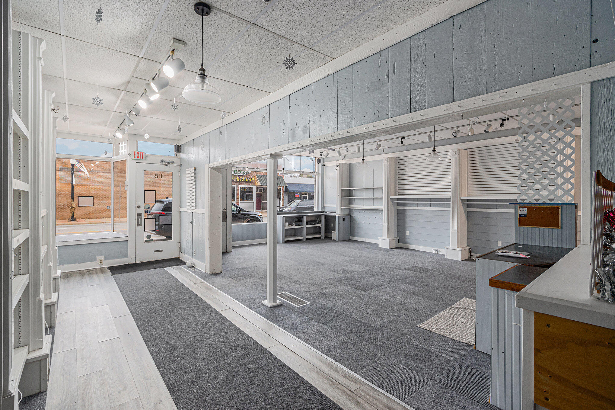 120 E Bridge Street Property Photo 9