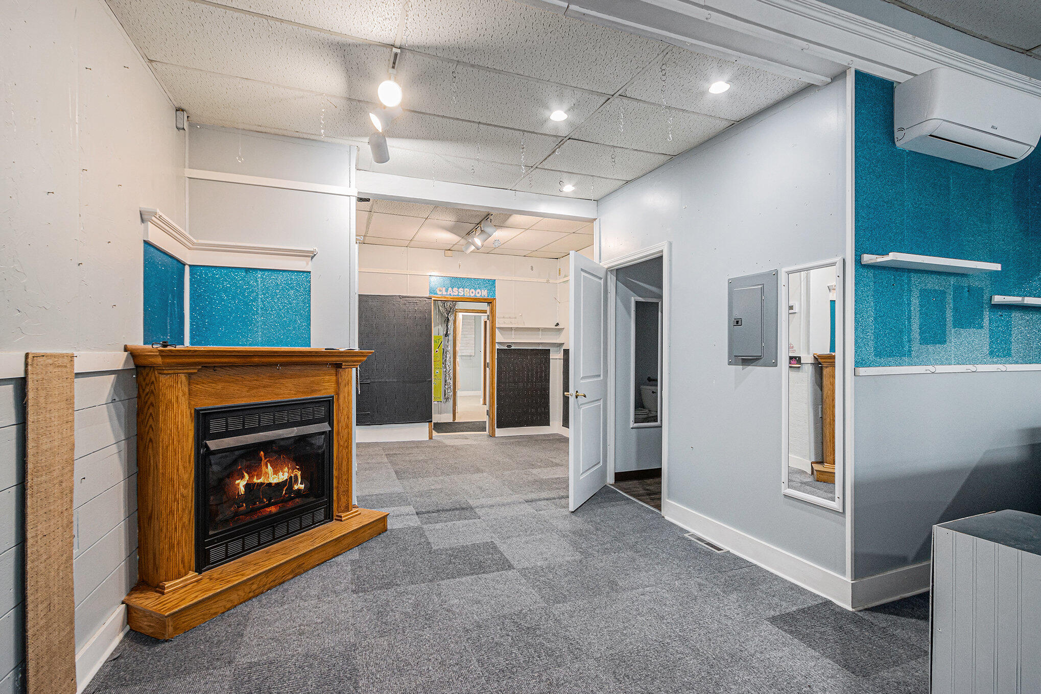 120 E Bridge Street Property Photo 11