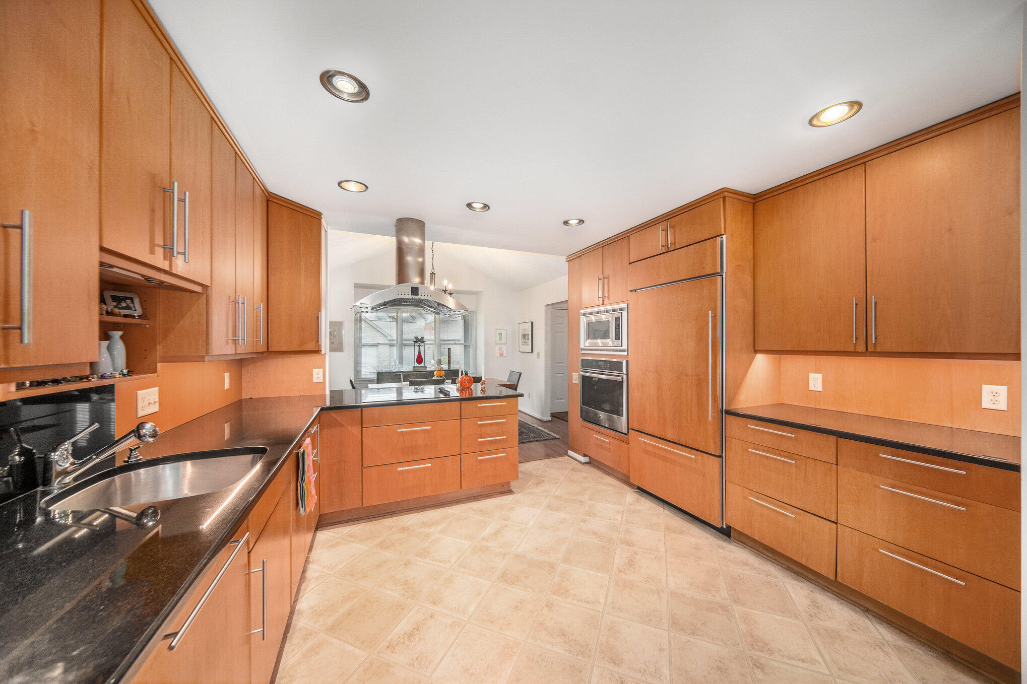 526 Galen Circle Property Photo 13