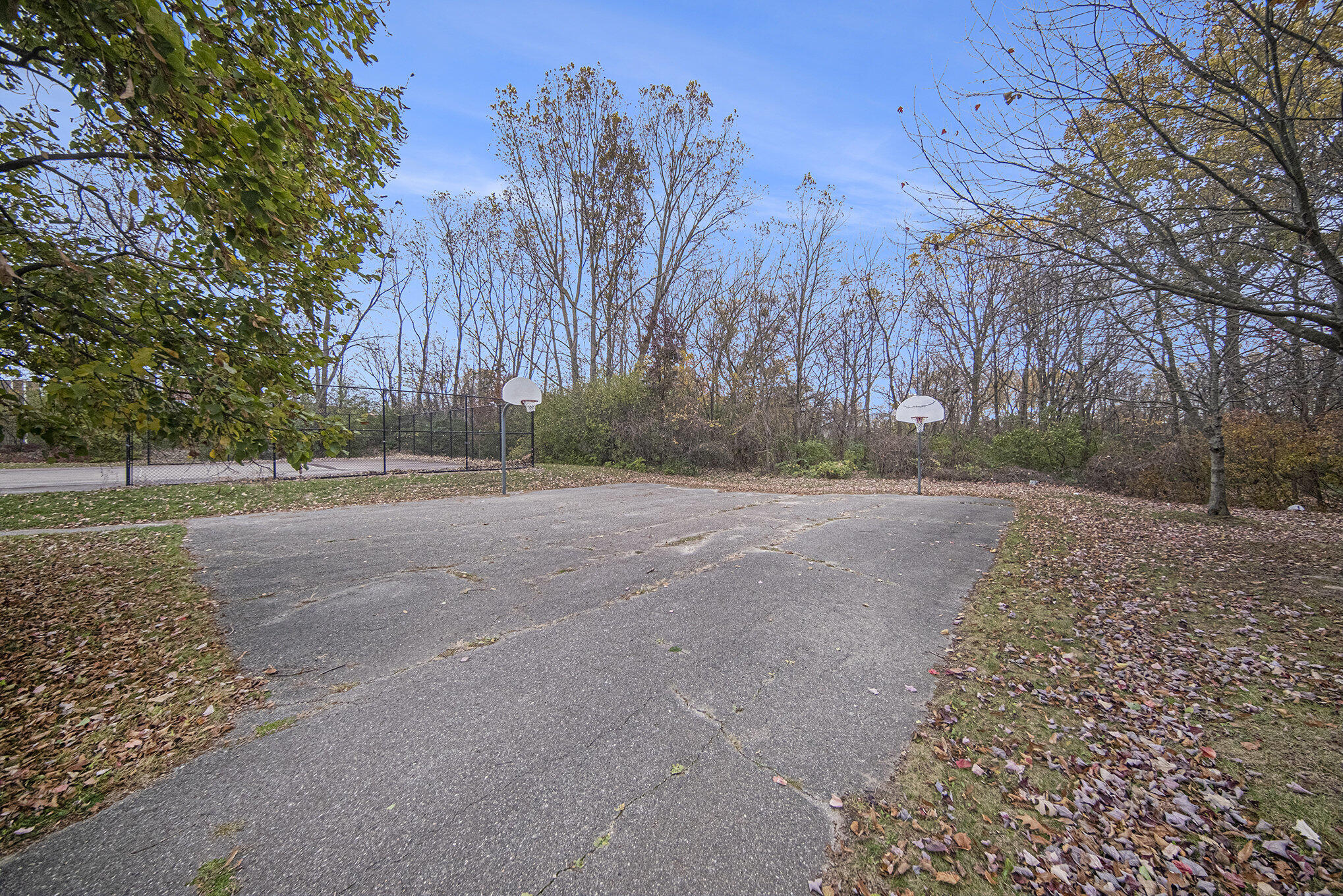 526 Galen Circle Property Photo 42