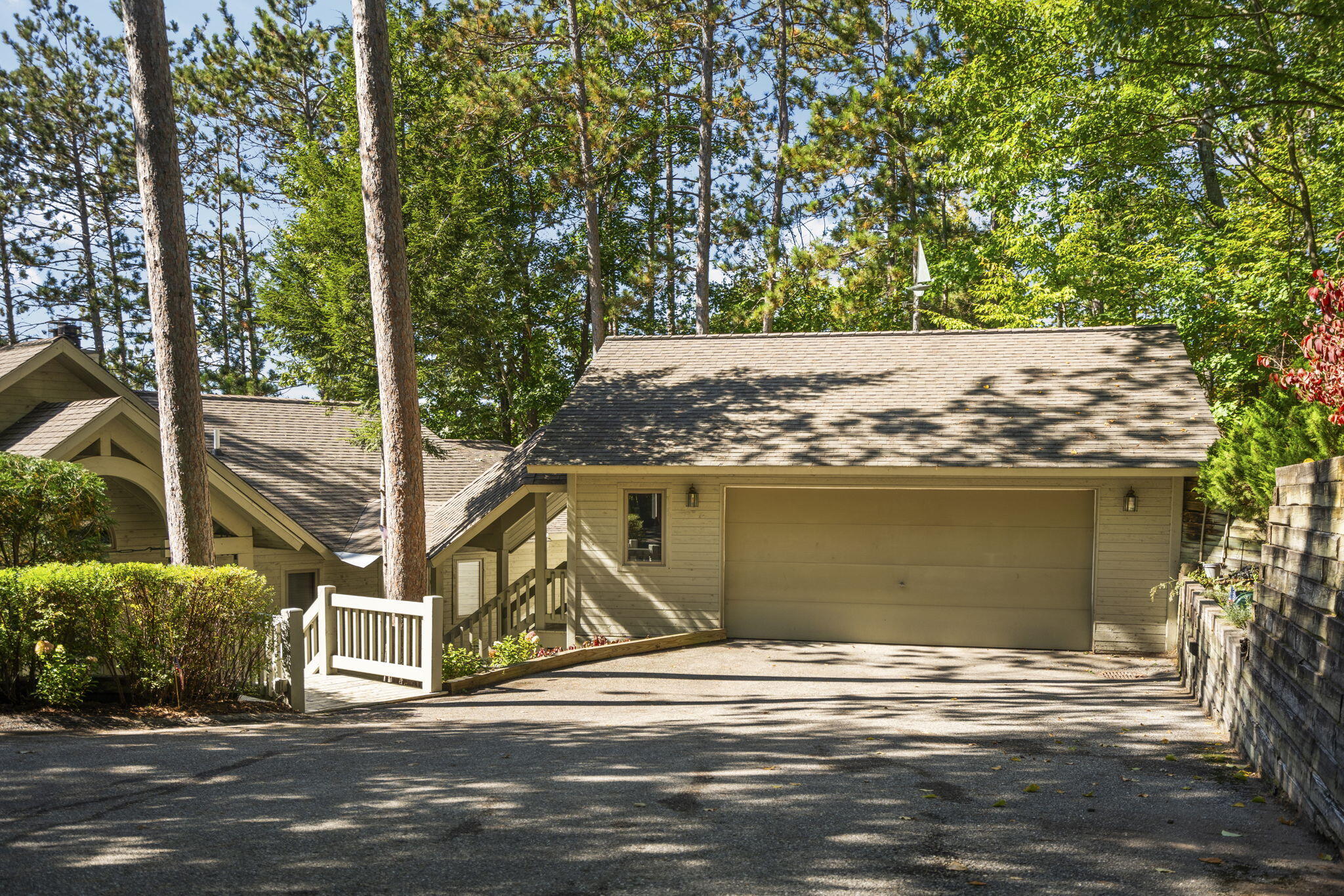 818 Whitfield View Property Photo 36