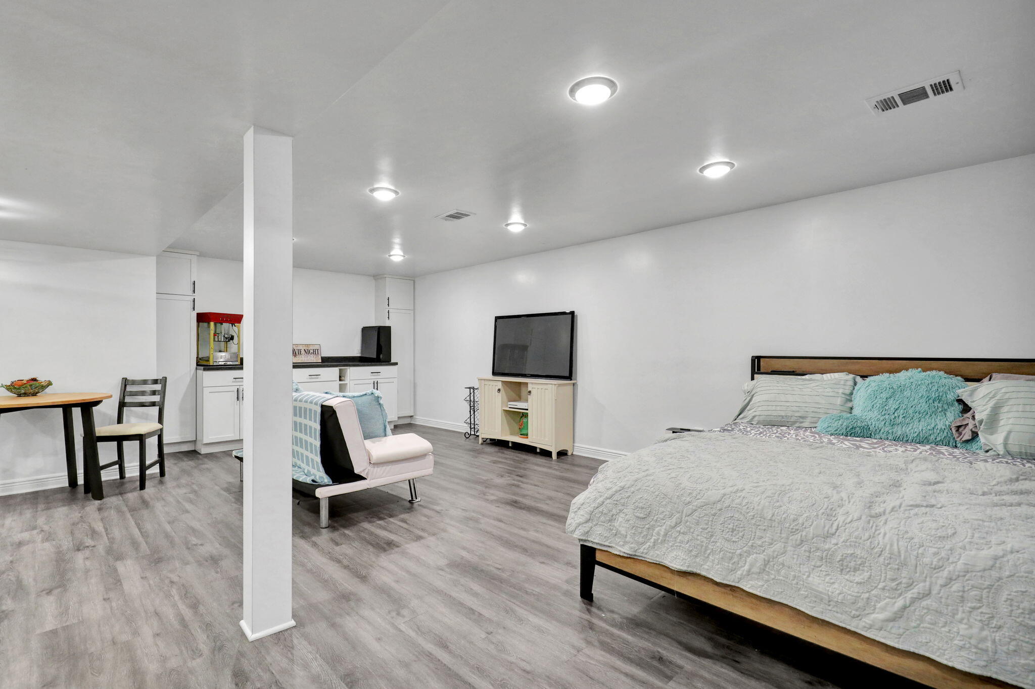 8566 Old M-78 Property Photo 36