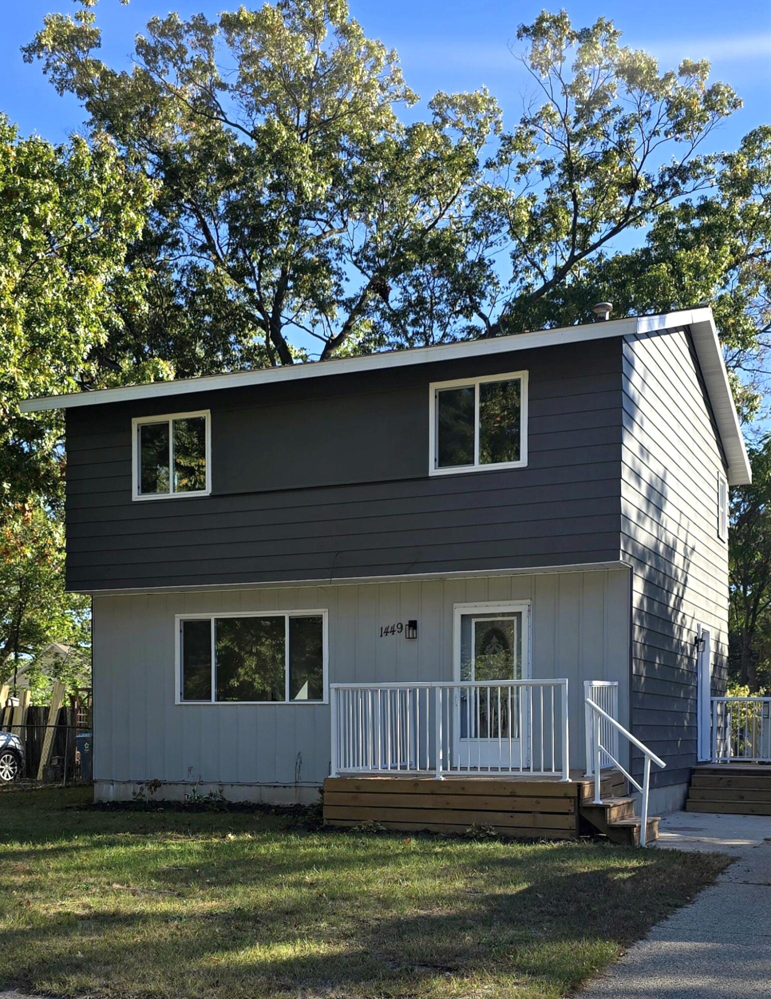 1449 Leonard Avenue Property Photo 1