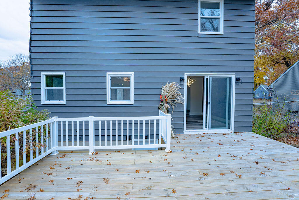 1449 Leonard Avenue Property Photo 5