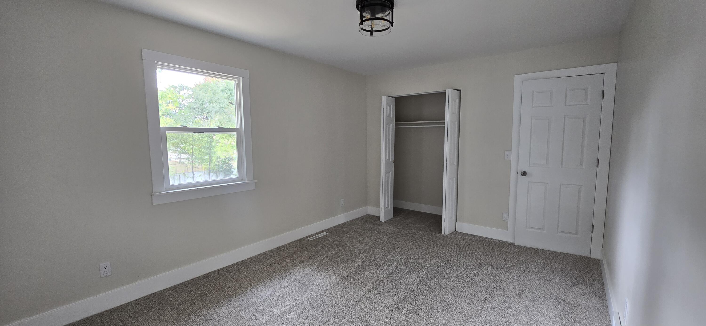 1449 Leonard Avenue Property Photo 14