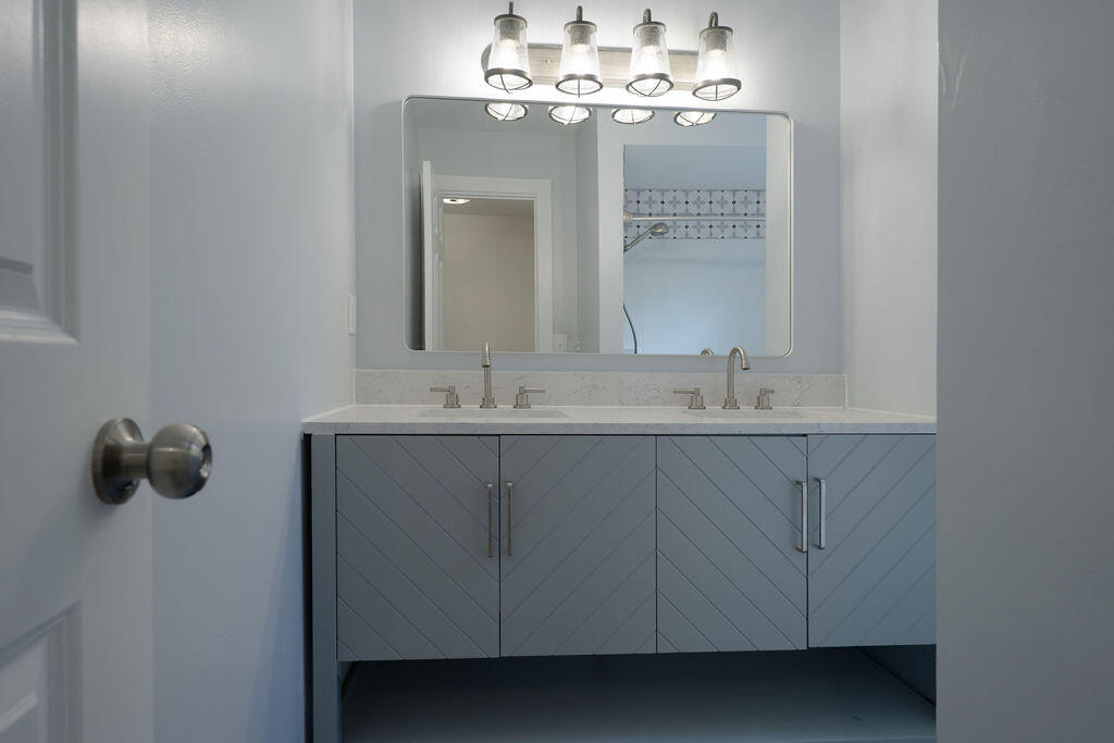 1449 Leonard Avenue Property Photo 22