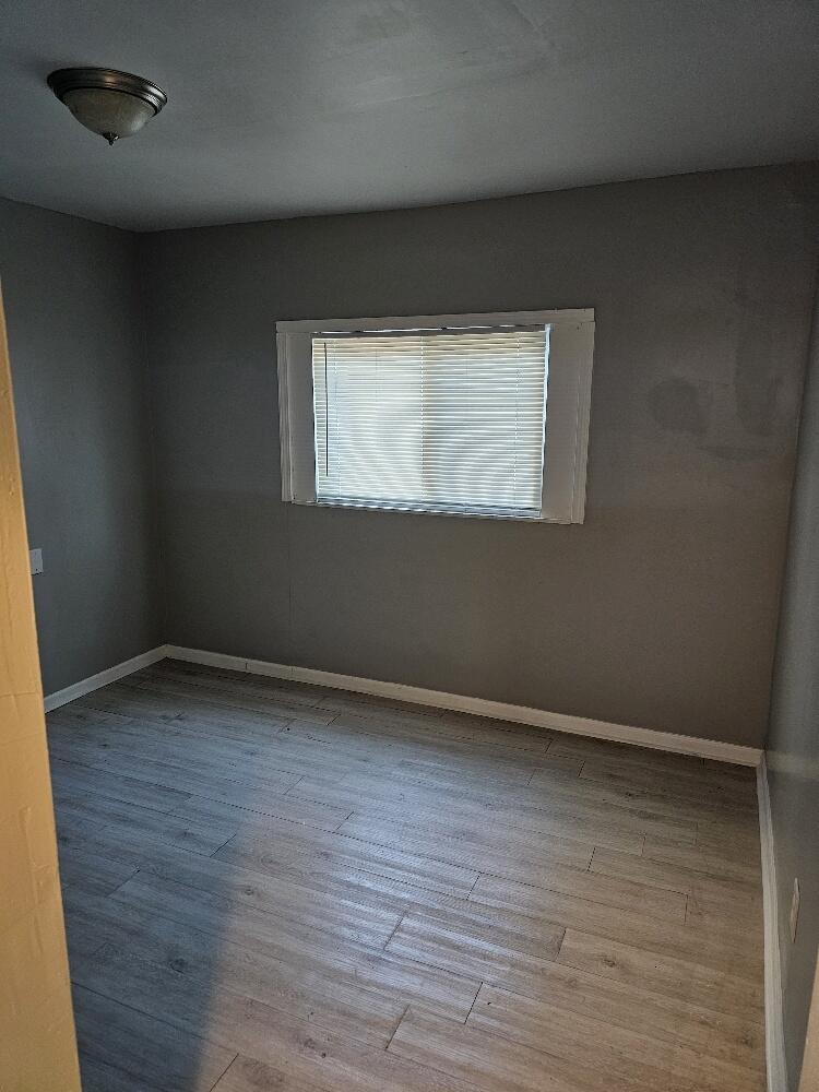 12012 Ashton Property Photo 5