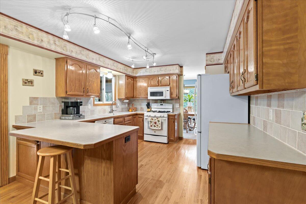 2794 Waling Woods Drive Property Photo 10