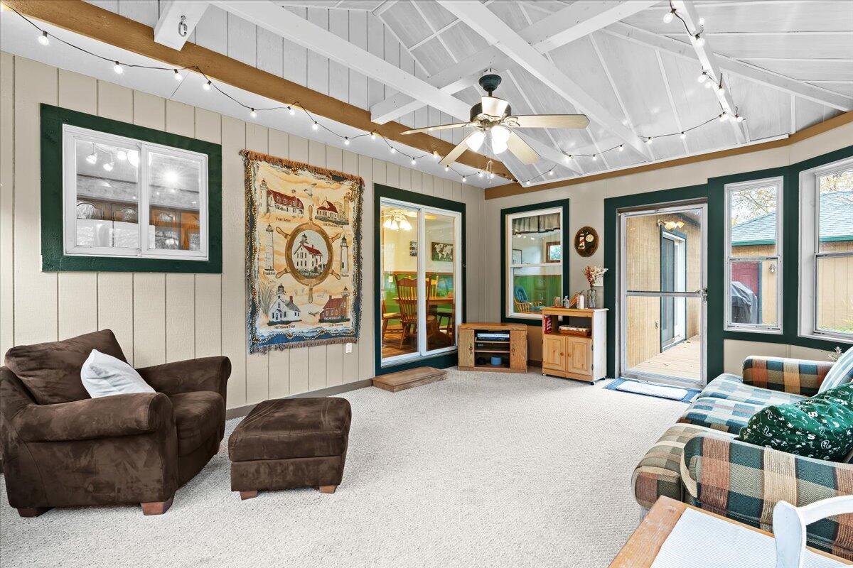 2794 Waling Woods Drive Property Photo 17