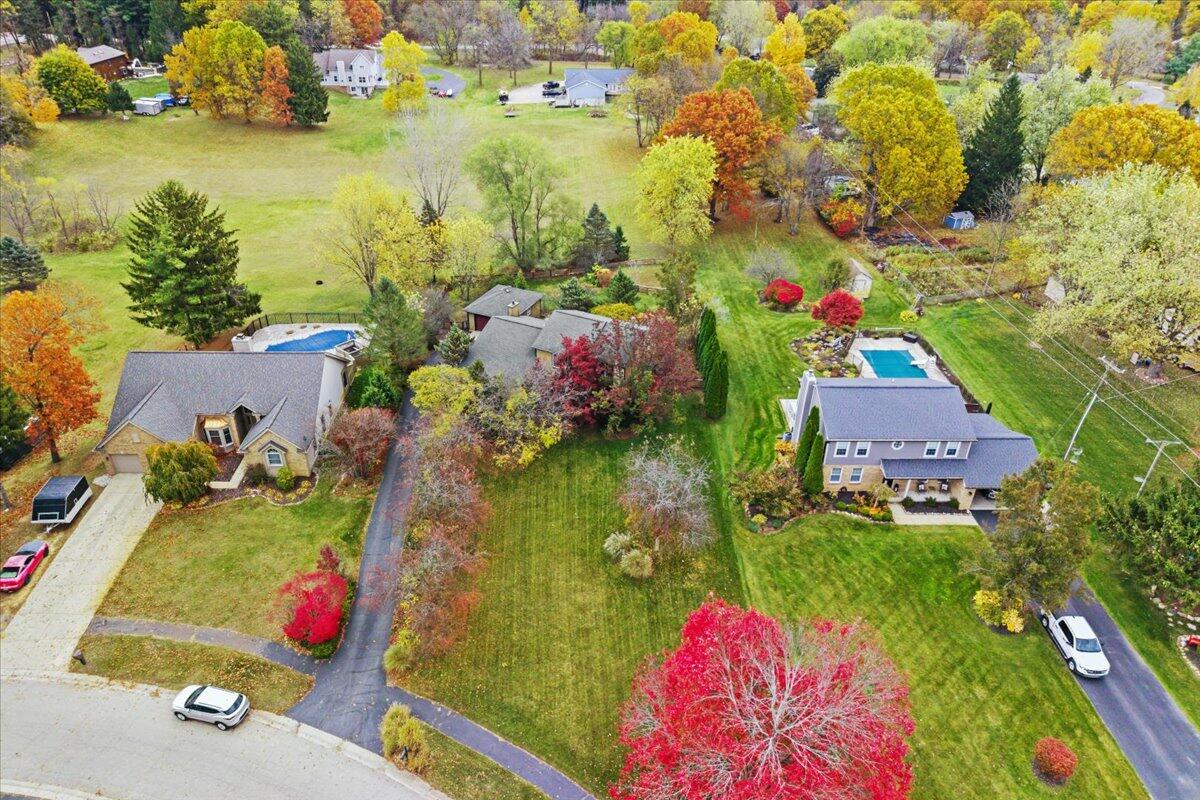 2794 Waling Woods Drive Property Photo 39