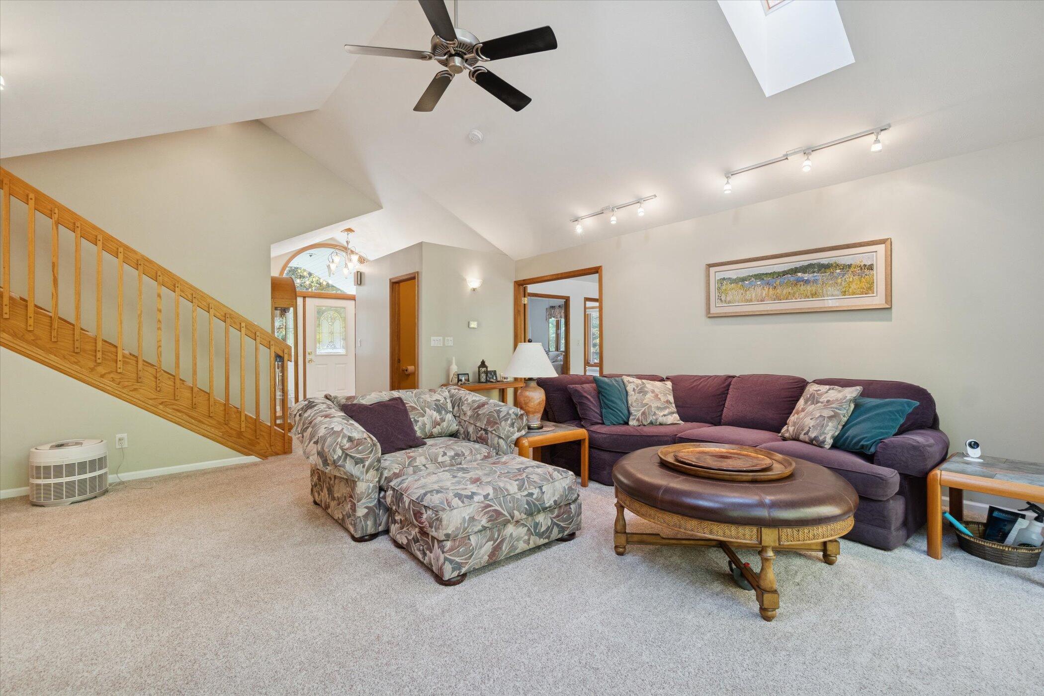 2335 Forest Trail Circle Property Photo 7
