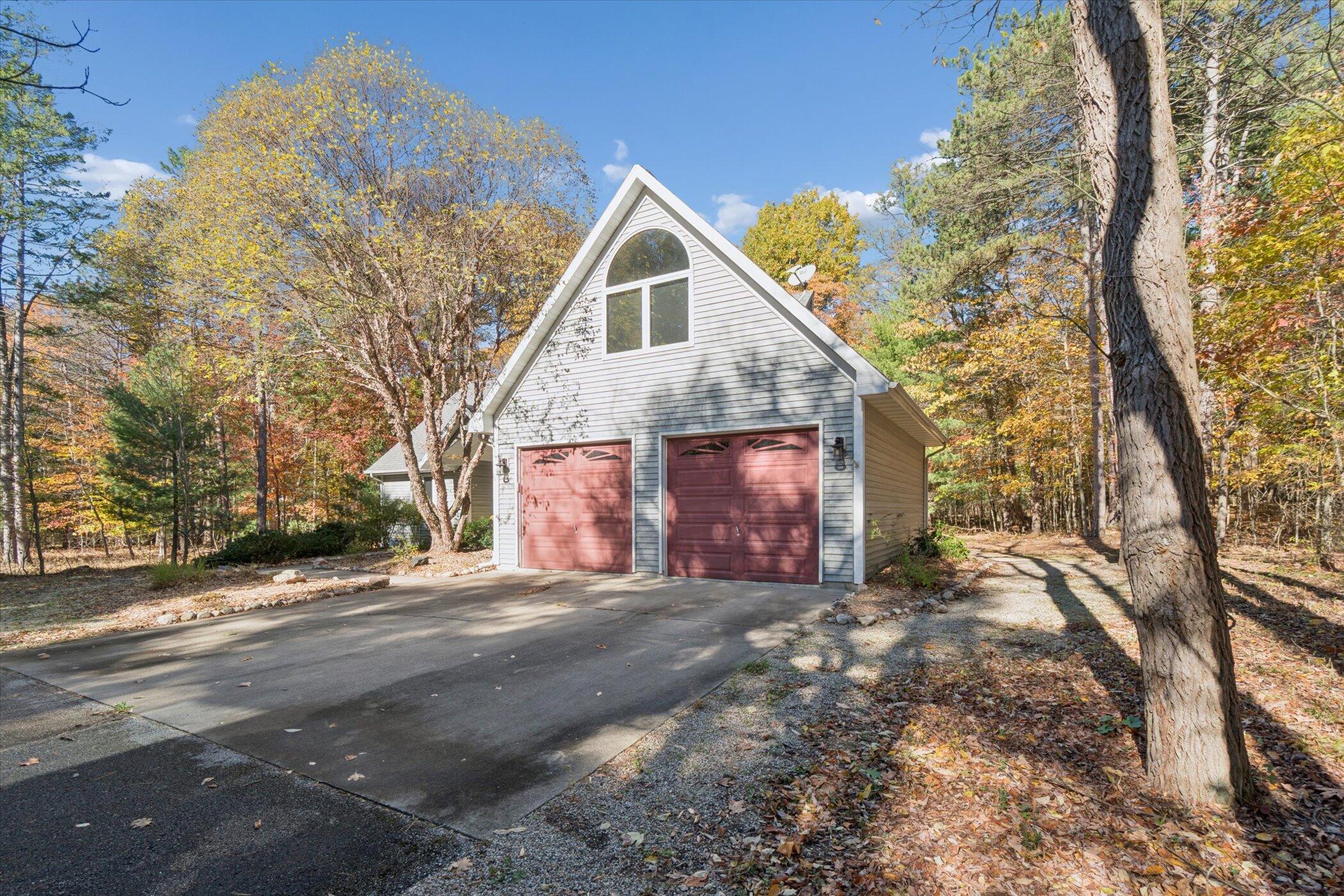 2335 Forest Trail Circle Property Photo 63