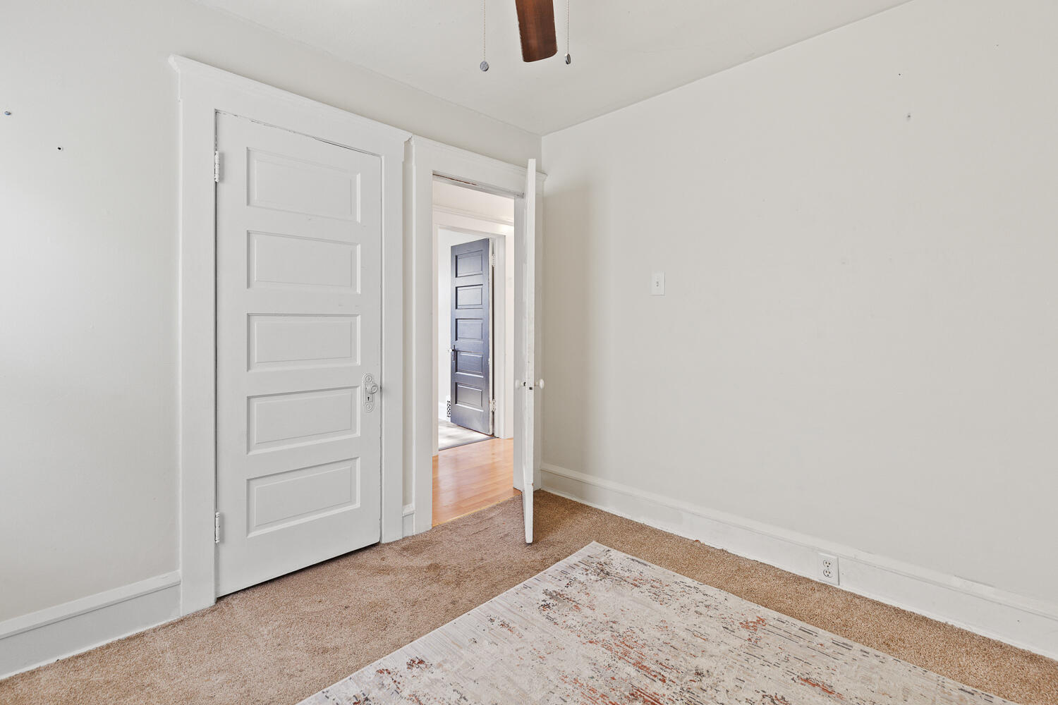 738 W Franklin Street Property Photo 25