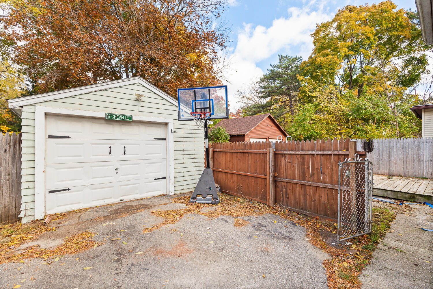 738 W Franklin Street Property Photo 36