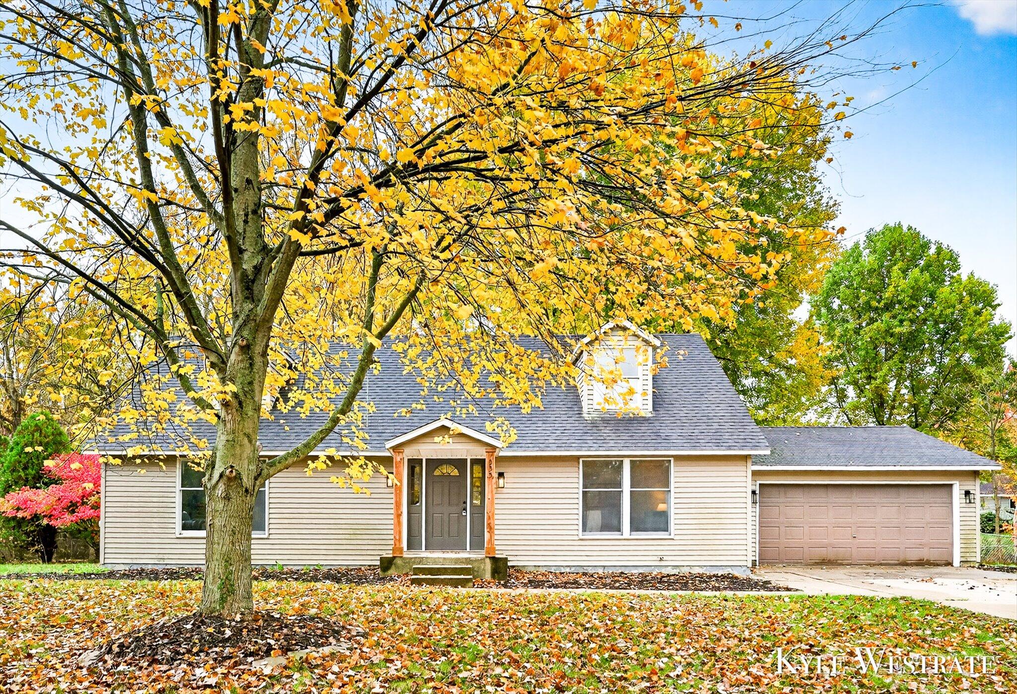 335 Thomas Street Property Photo 2