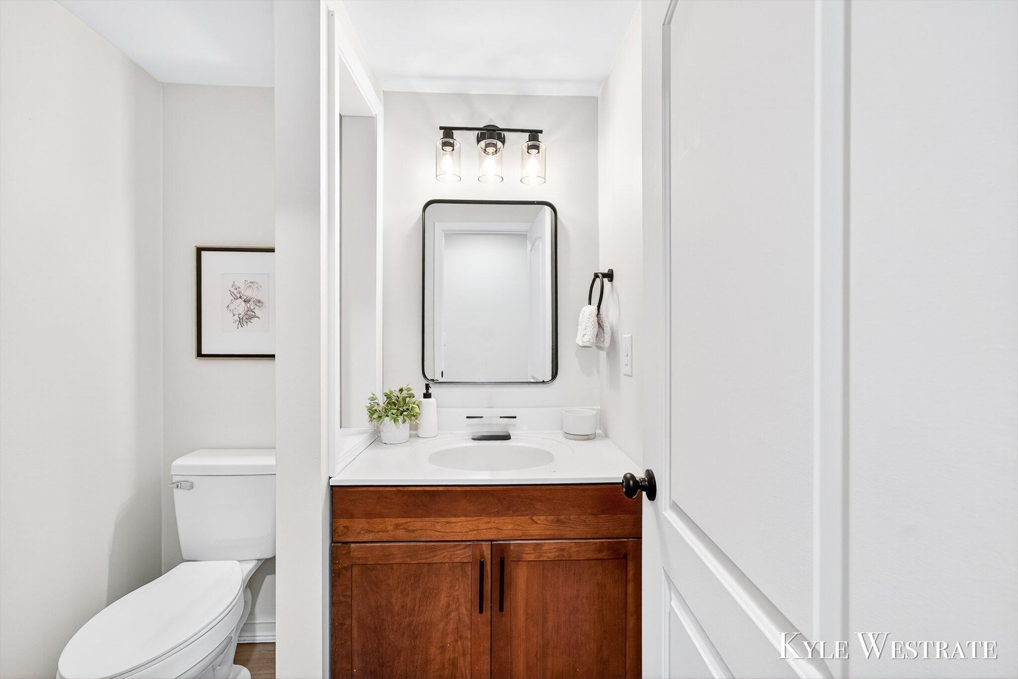 335 Thomas Street Property Photo 17